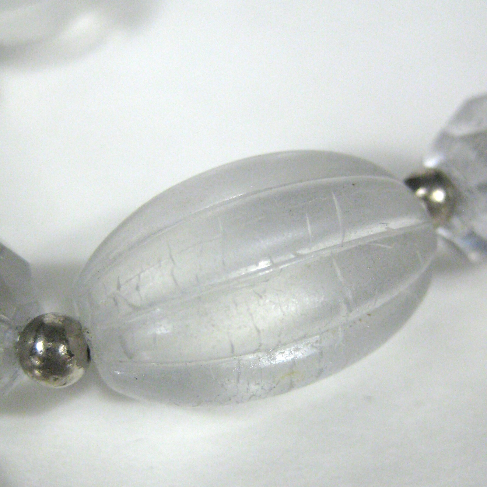 Colorless White Beaded Necklace Strand 25 in VTG 80s 70s Silvertone Facet Women