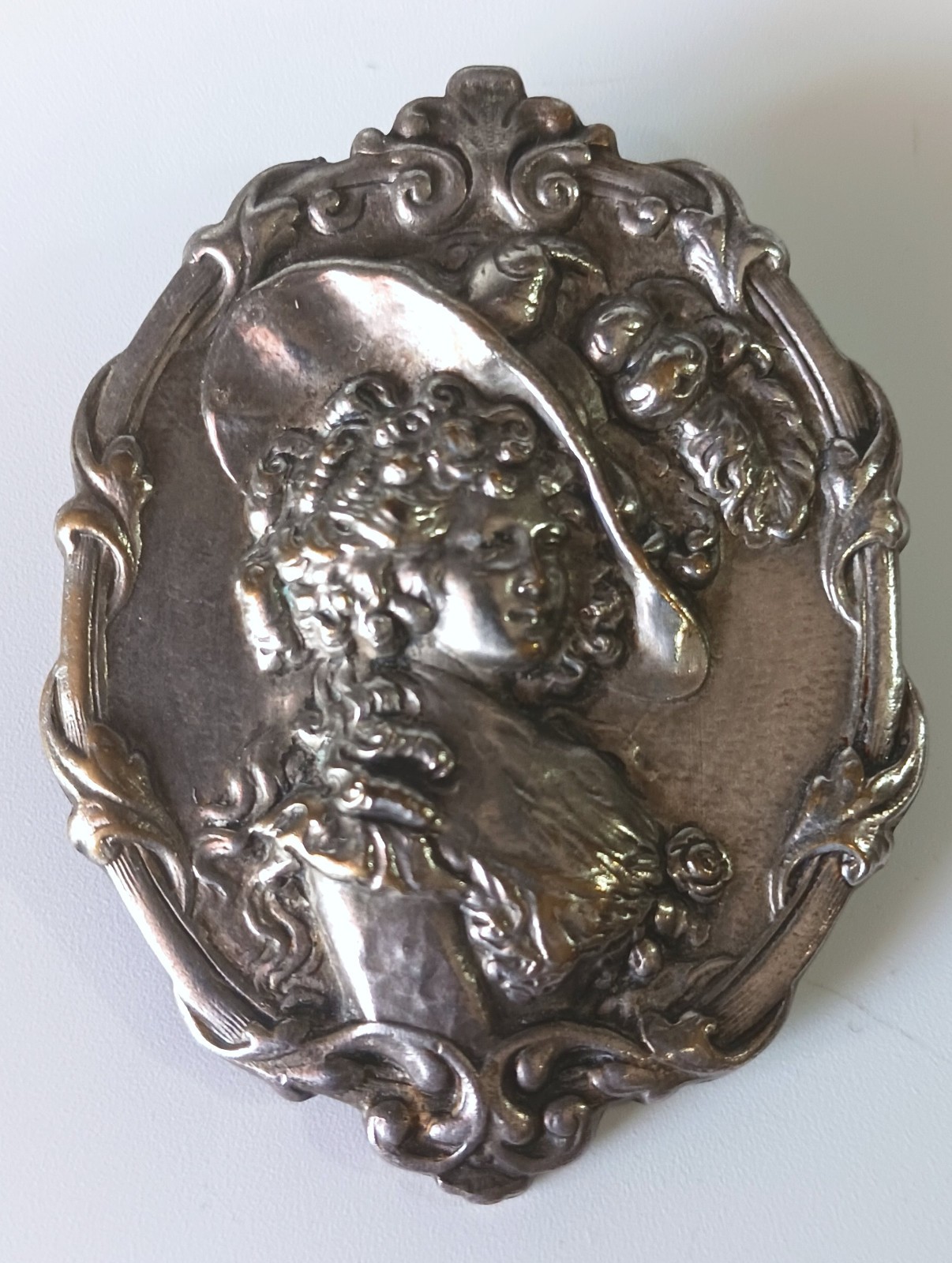 Antique Silver Art Nouveau Repousse Brooch Pendant: Fancy Lady in Large Hat