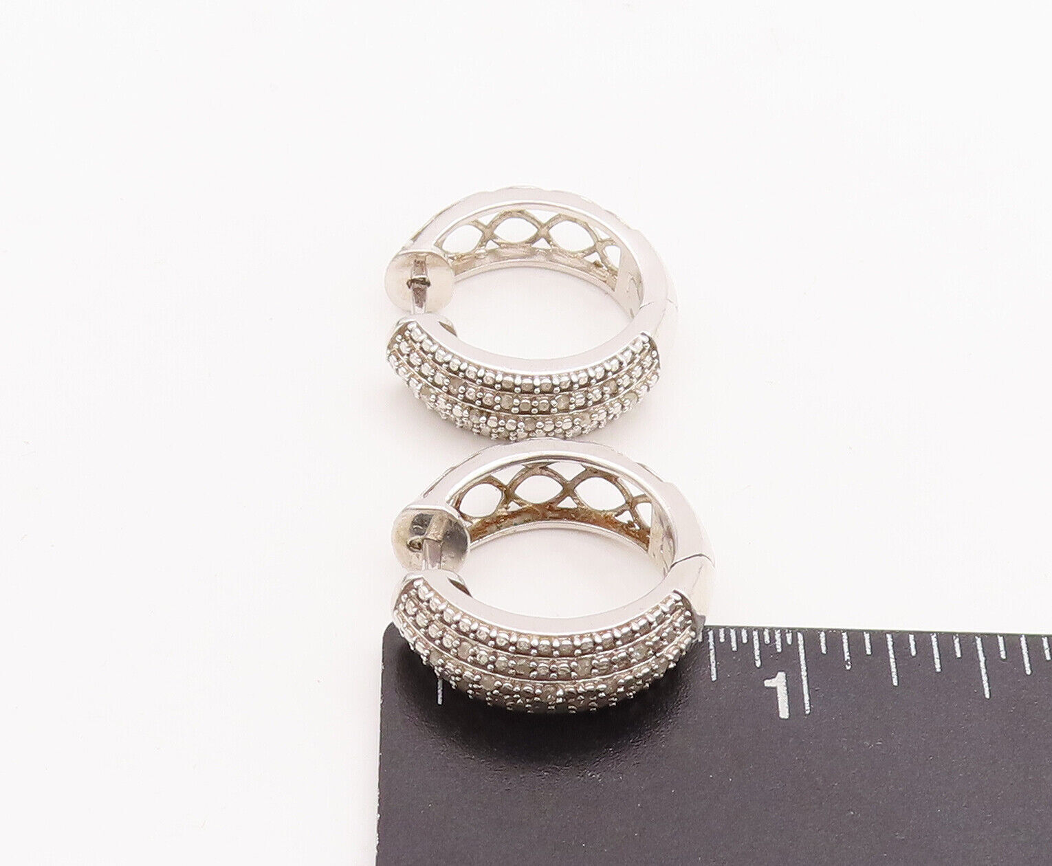 925 Sterling Silver Vintage Earrings Cutout Solid Diamonds Inlay Hoops EG13066