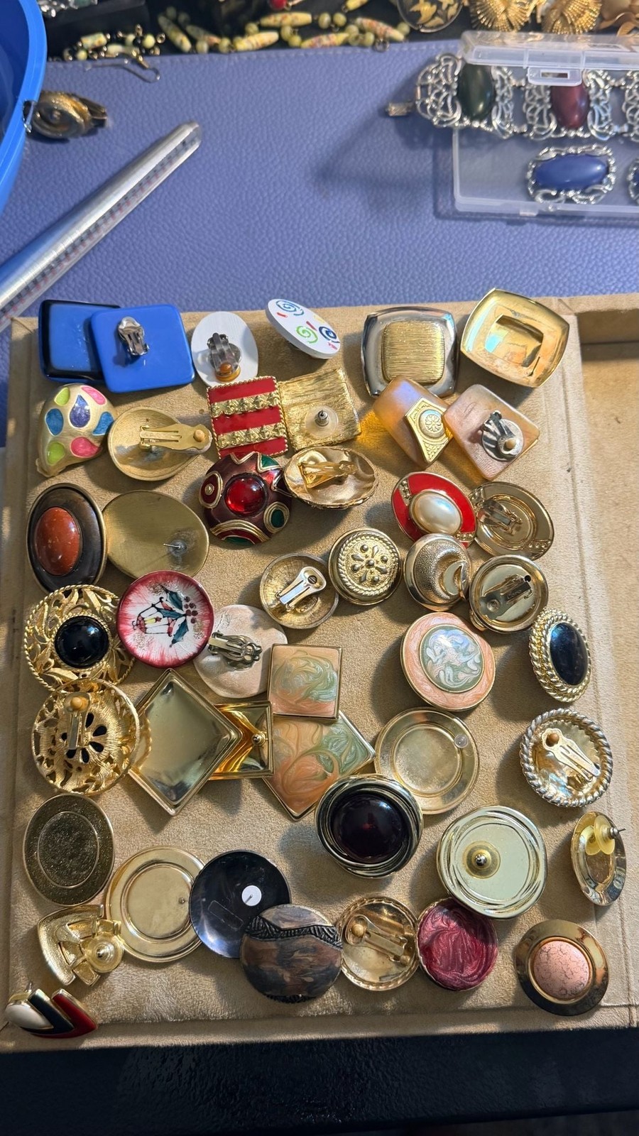 Vintage 80s Statement Earring Lot (22)