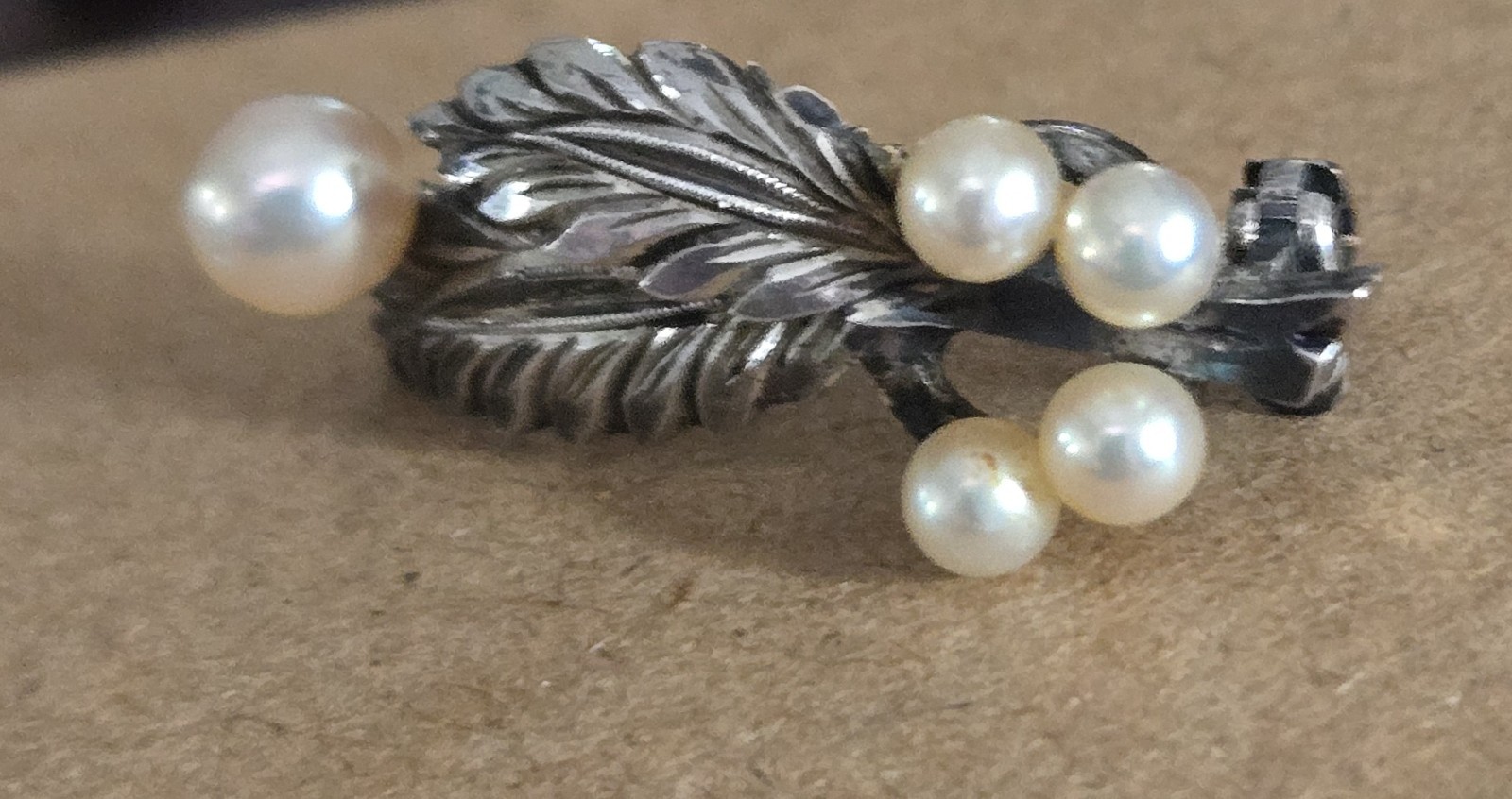 Vtg Japanese Export Sterling Silver Akoya Pearl Leaf Brooch Pin Mikimoto Style