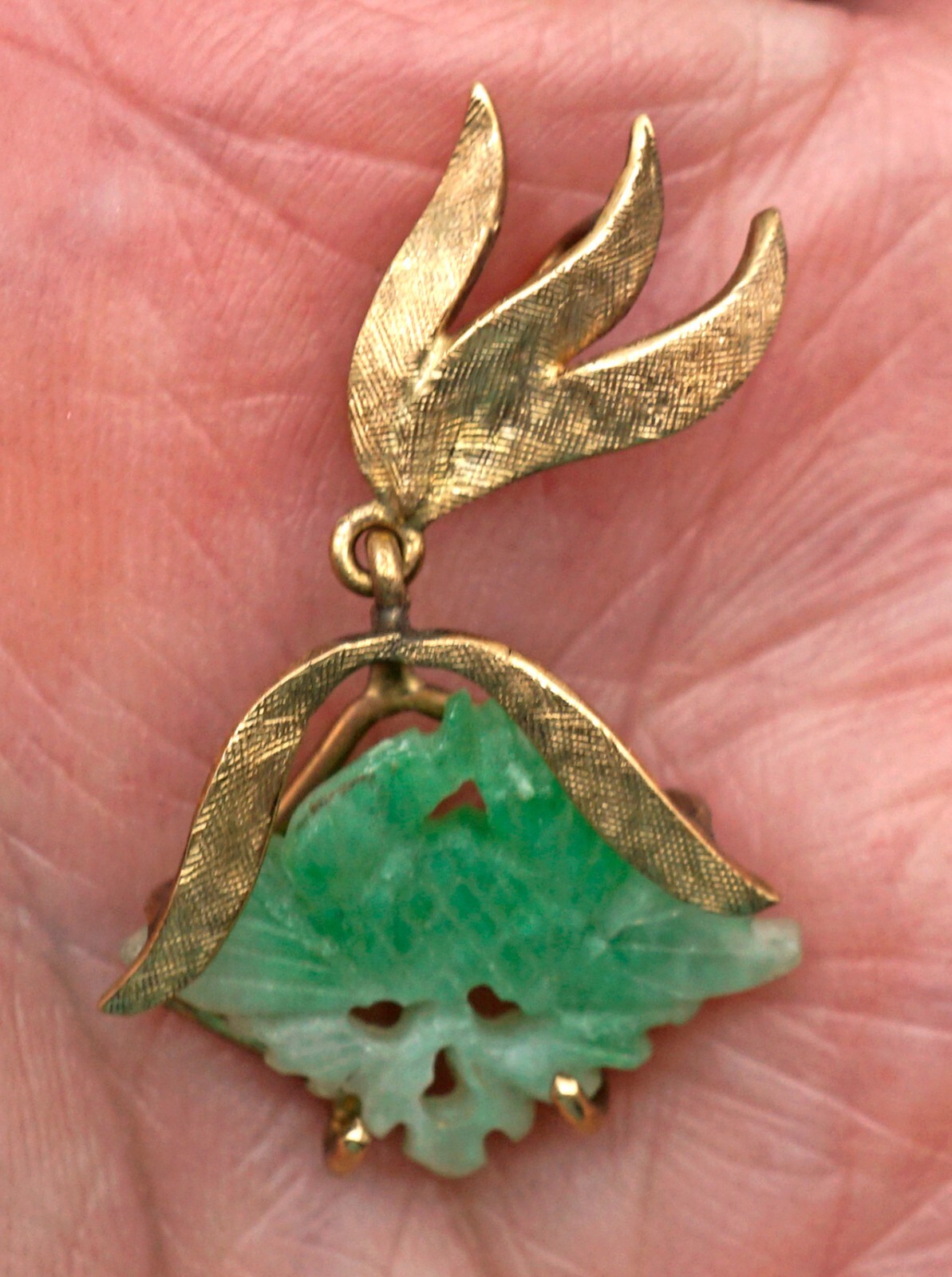 Vintage Green Jadeite Jade Pendant Pierced Floral Design in 14K Gold Setting