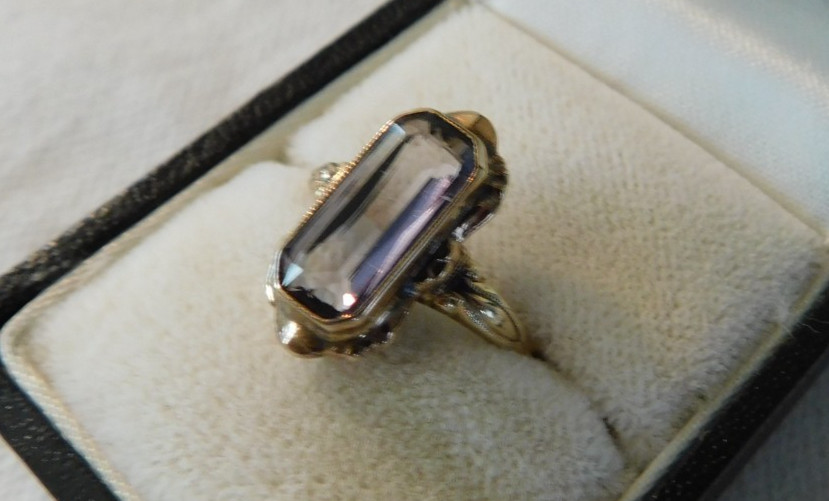 Antique Purple Amethyst 10K Gold Ring Size 6.5