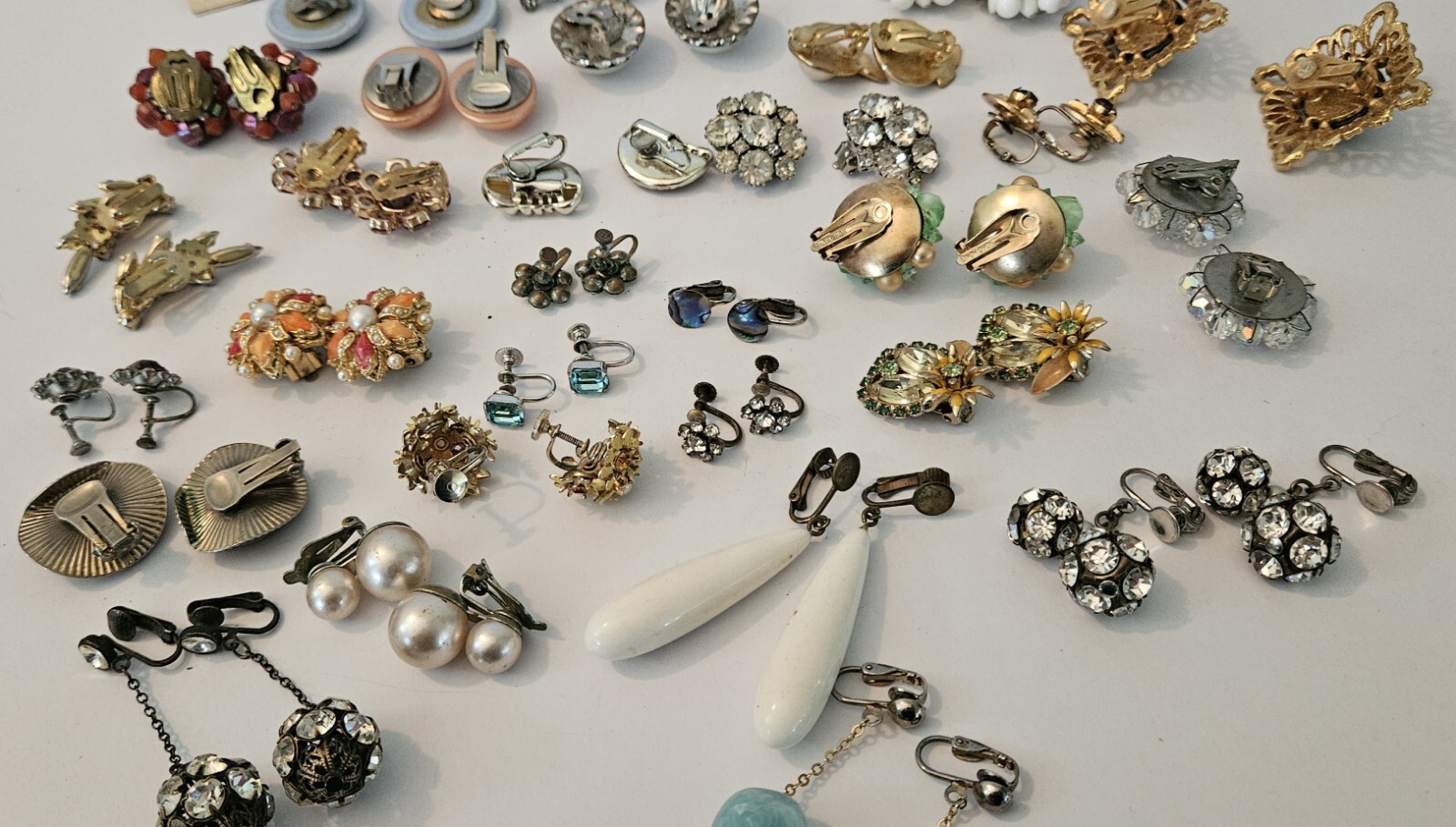 VTG Earrings Clip & Screwback Lot x33 Japan, Germany, Hong Kong Alice Caviness.
