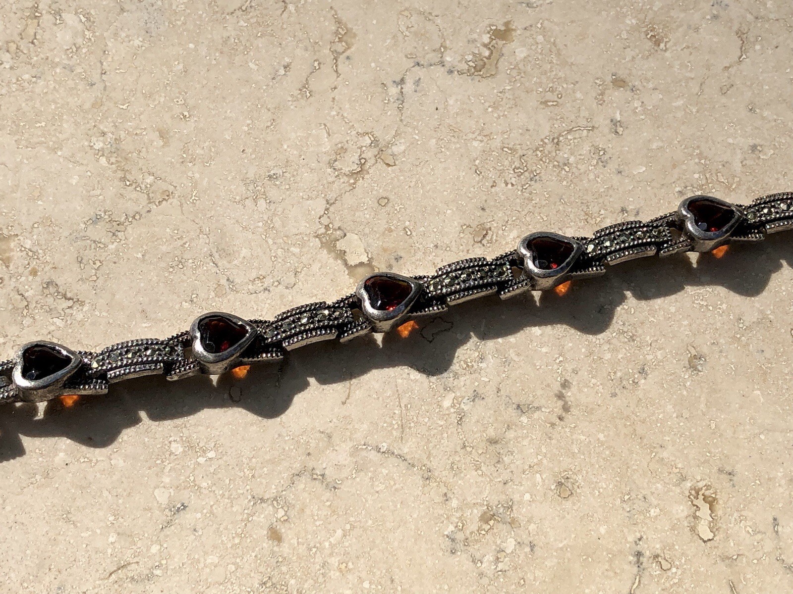 ❤️✨Genuine VINTAGE STERLING SILVER MARCASITE GARNET HEART ESTATE Tennis Bracelet