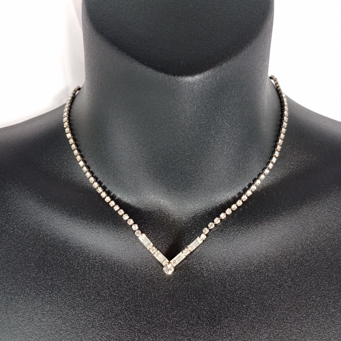 Vintage Clear Rhinestone V Necklace Baguette Accent Tennis Necklace 14″