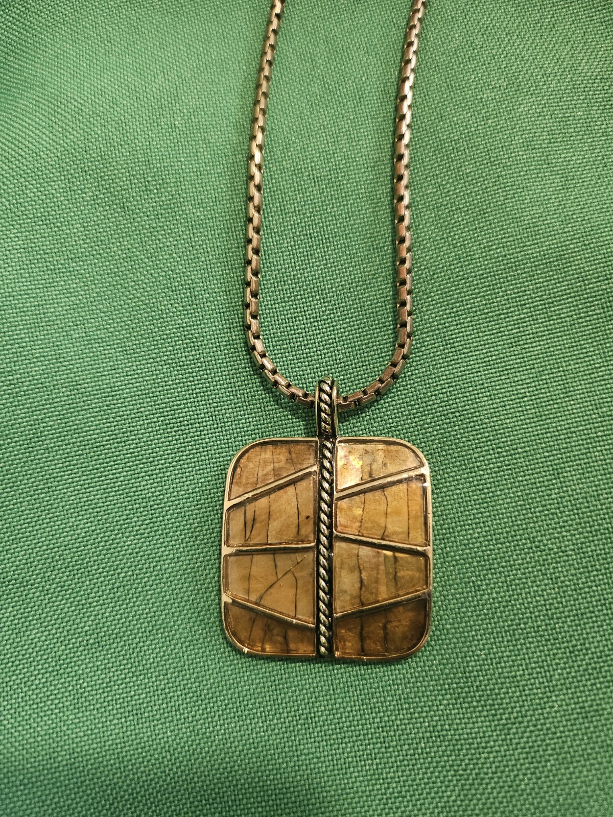 Vintage Monet Copper Colored Abalone In Gold Tone Setting On Gold Tone Chain.