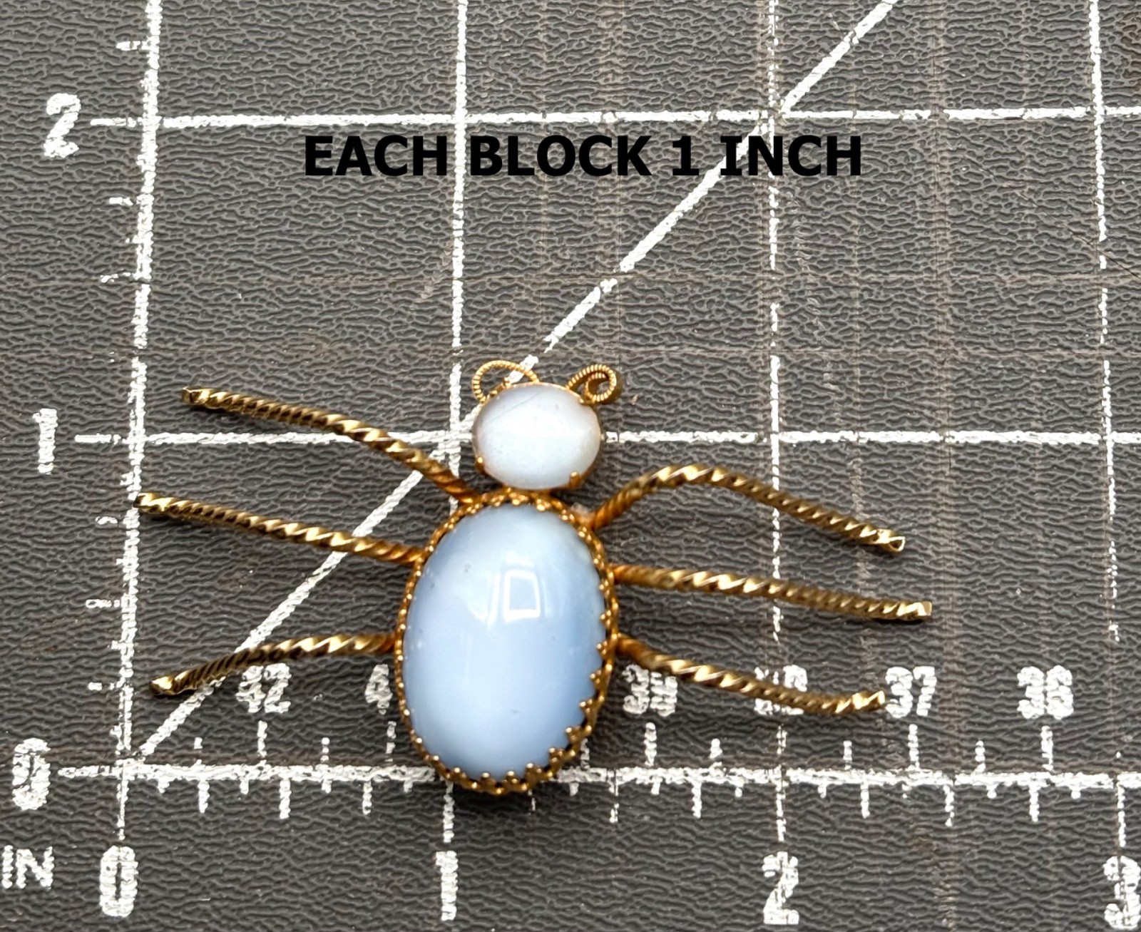 VINTAGE Moon Glow glass Spider Brooch Figural Insect PIN Fancy Fashion BUG