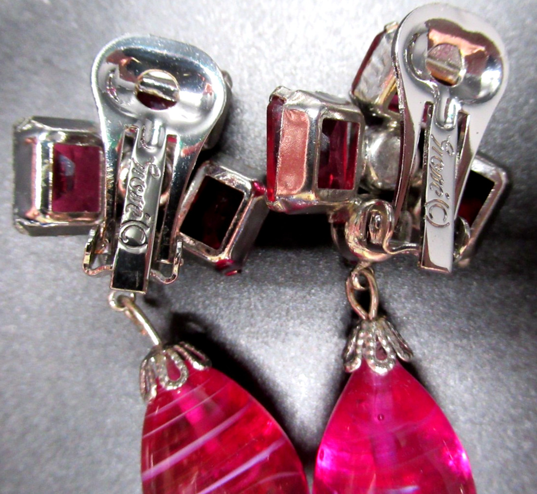 HENKEL & GROSSE For CHRISTIAN DIOR Germany 1963 Pink Flawed Glass Necklace Set