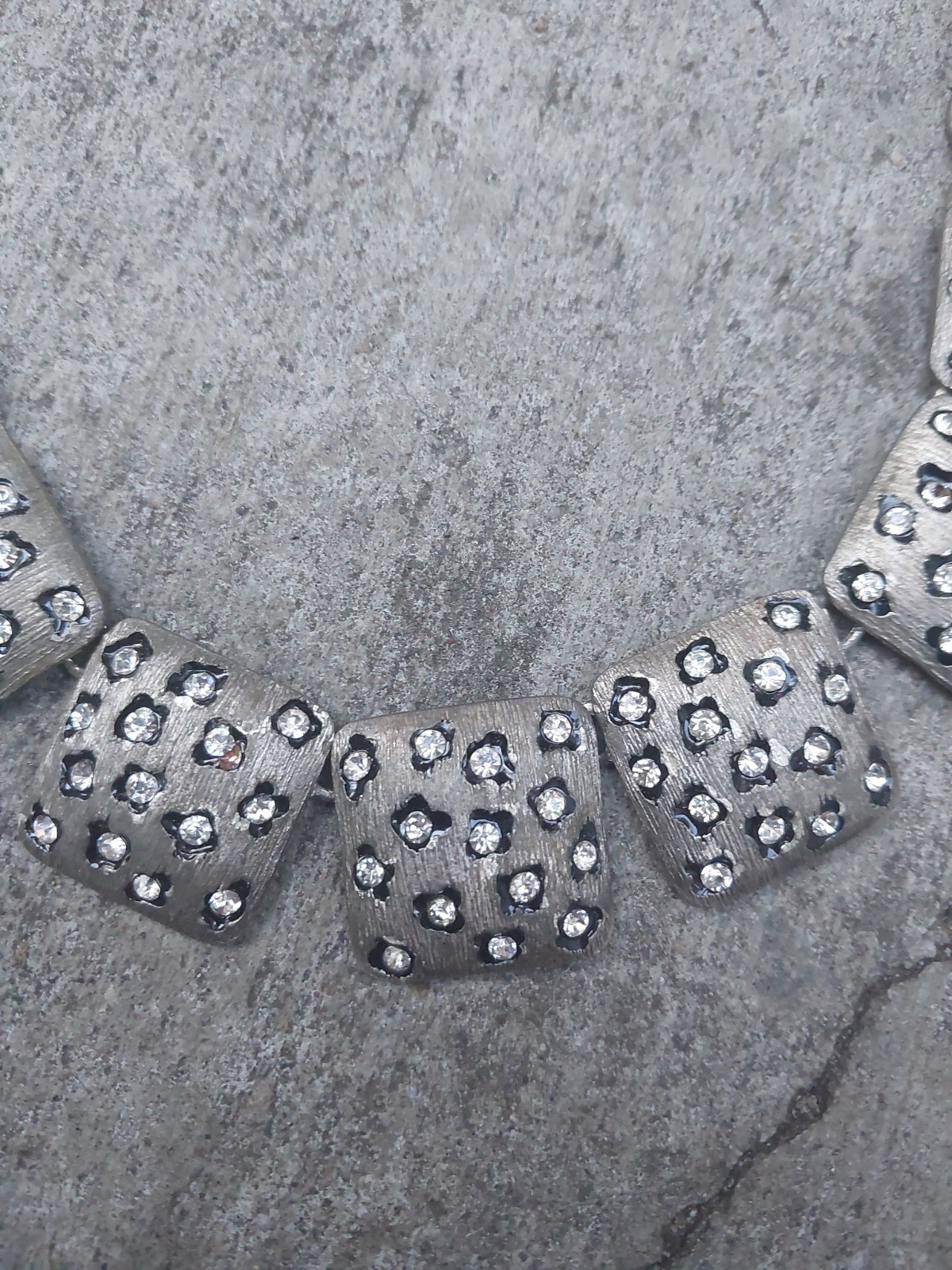 Chunky Silvertone Chain w Ridged Square & Clear Rhinestone Faux Animal Print