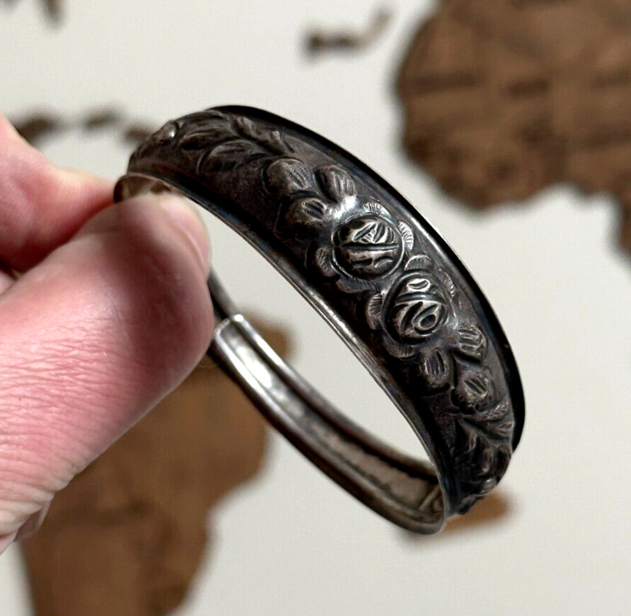 Vintage 900 sterling silver floral bracelet elegant European women’s jewelry