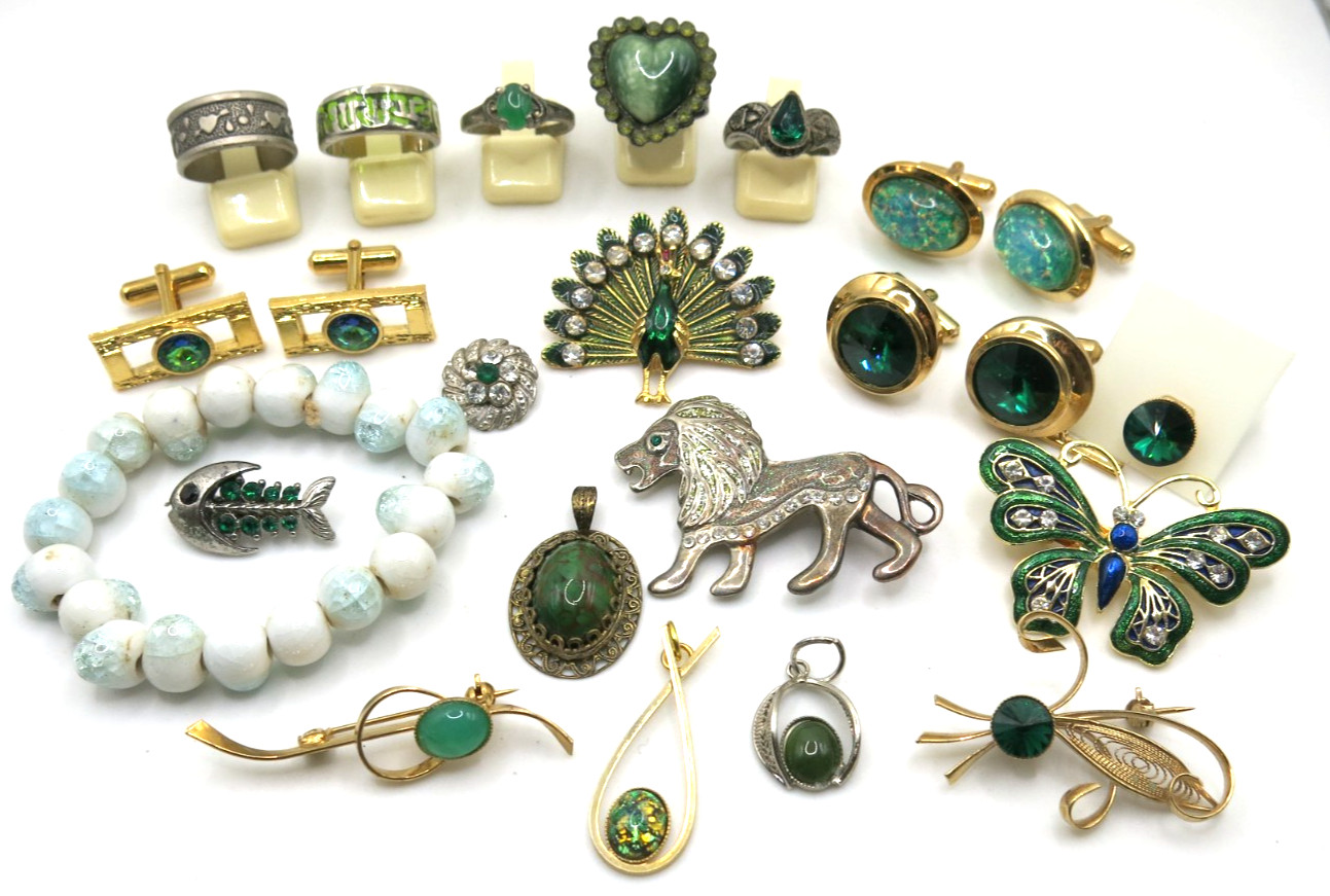 VTG Jewelry Set Lot 20pcs Pendant Brooch bracelet Cufflinks Ring Green gemstones