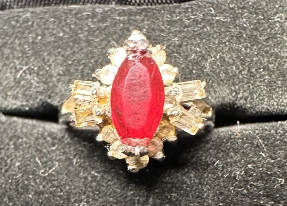 Lot of 15 Vintage 10k & 14k Gold Rings, Diamond, Ruby, Pearl, Citrine, etc
