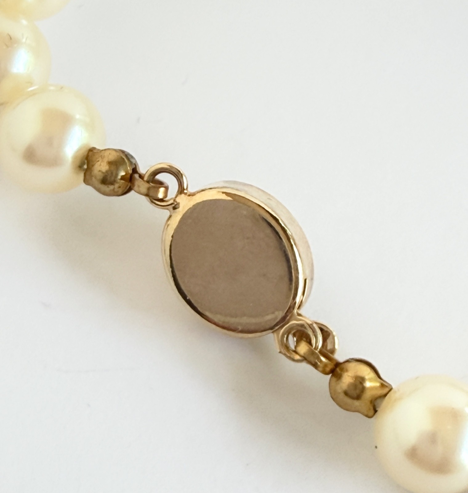 Vintage Mary Kay Pearls of Sharing Necklace with Original Velvet Pouch 1990s MCM