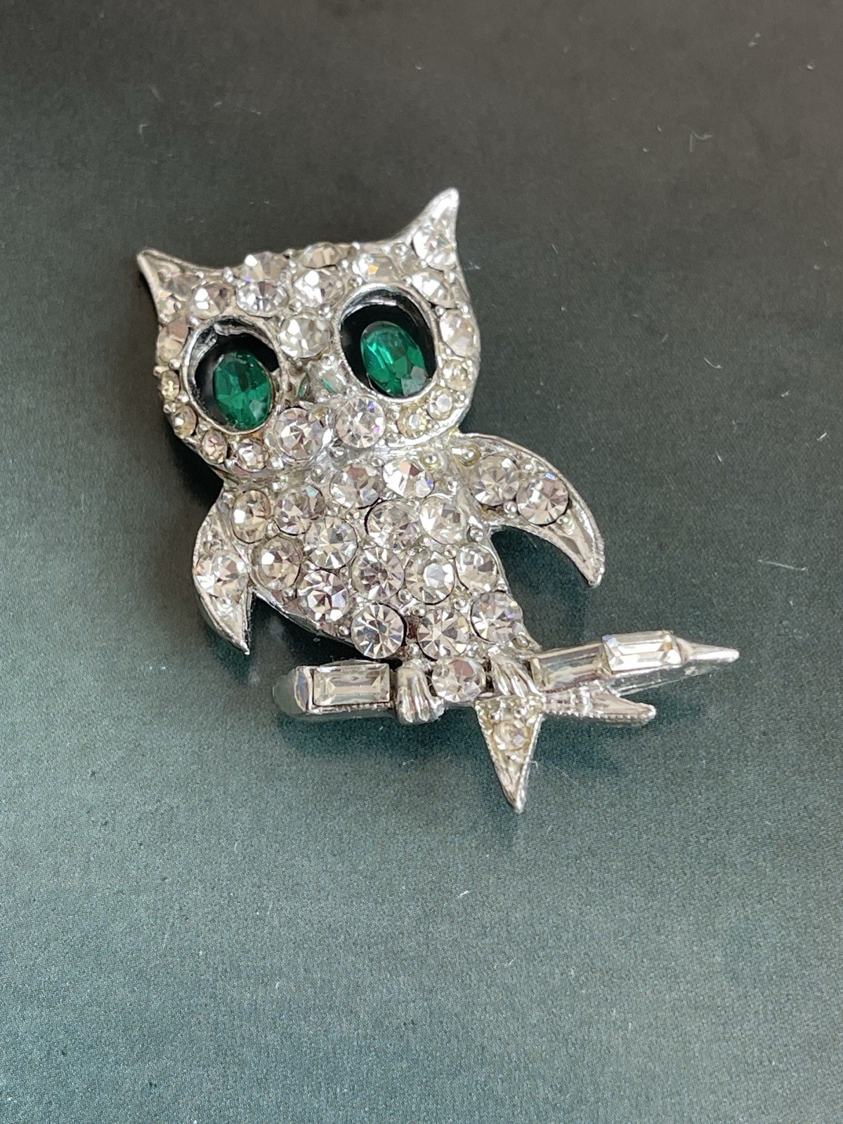 Vintage Signed Pell Rhinestone Owl Brooch Pin Bird
