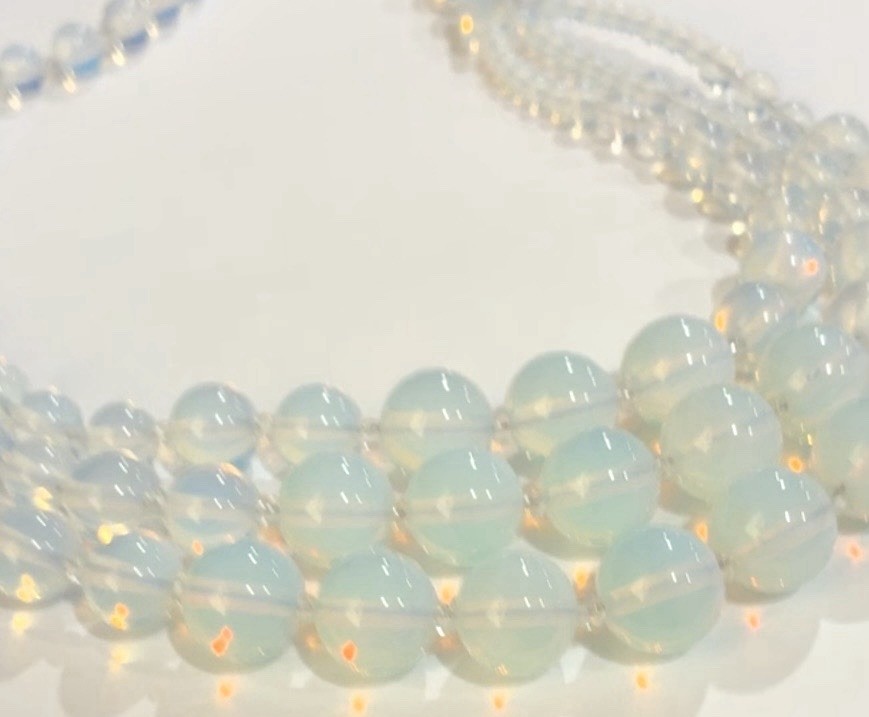 VTG CZECH Art Deco Graduated Blue OPALINE GLASS Triple Strand Festoon NECKLACE