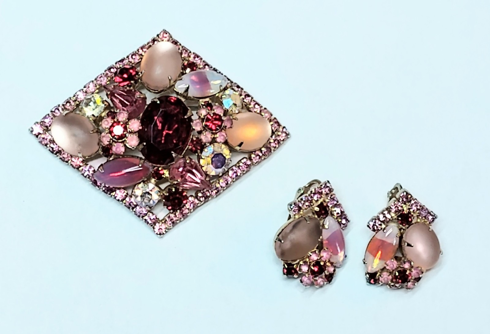 Vintage Stunning Givre Pink Red Clear AB Rhinestone Brooch Pin Clip Earrings