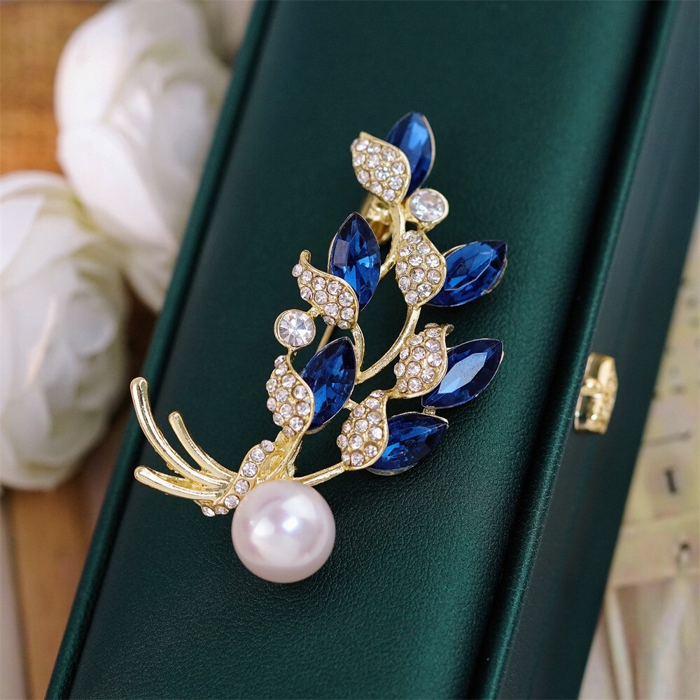 Women Vintage Blue Crystal Brooch Fashion Plant Flower Brooches Rhinestone Pins