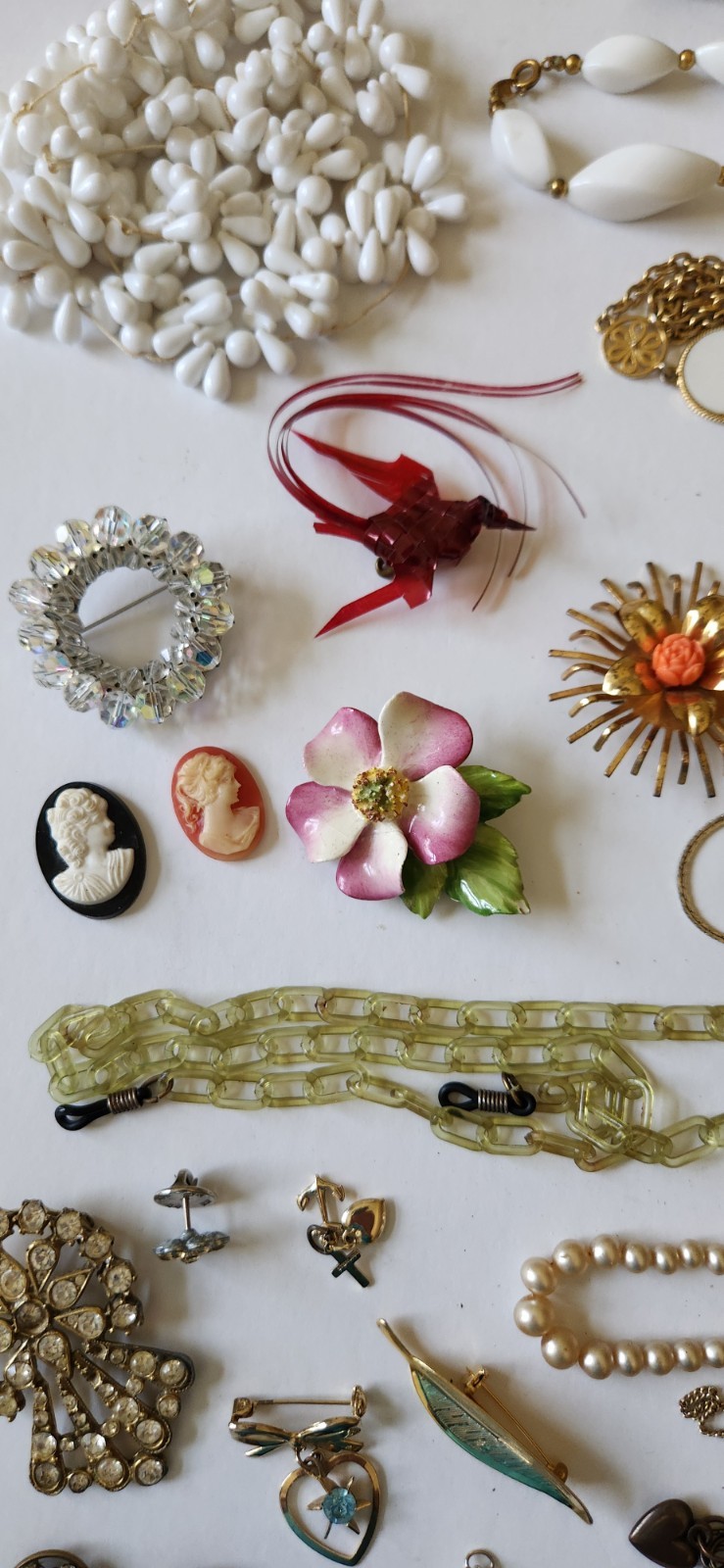 Nice Assorted Lot Of Vintage Jewelry 40 + Pieces Crystal P orcelain Dutch Shoes