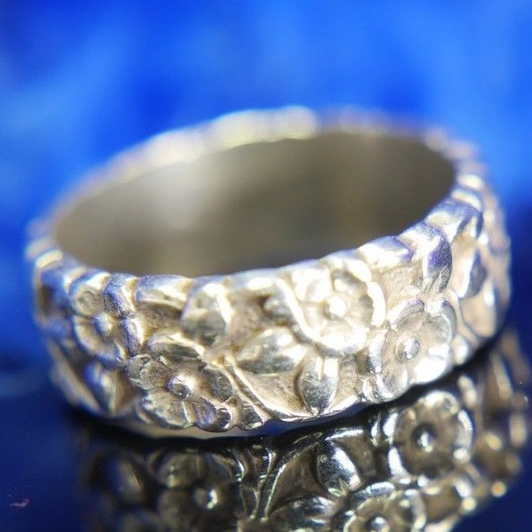 Forget Me Not Flower 0.925 STERLING SILVER Wedding Band vintage Ring size 5.5