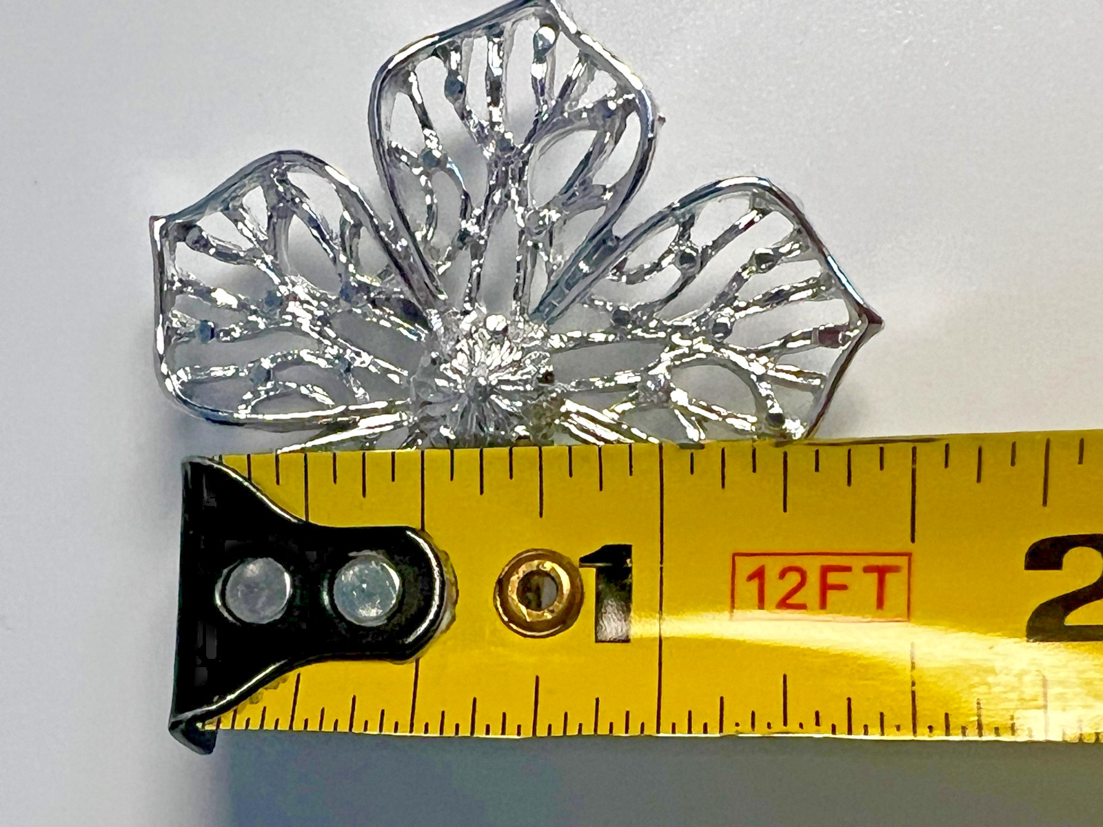Vintage Gerry’s Signed Silver Tone Dogwood Flower Brooch 1 5/8″