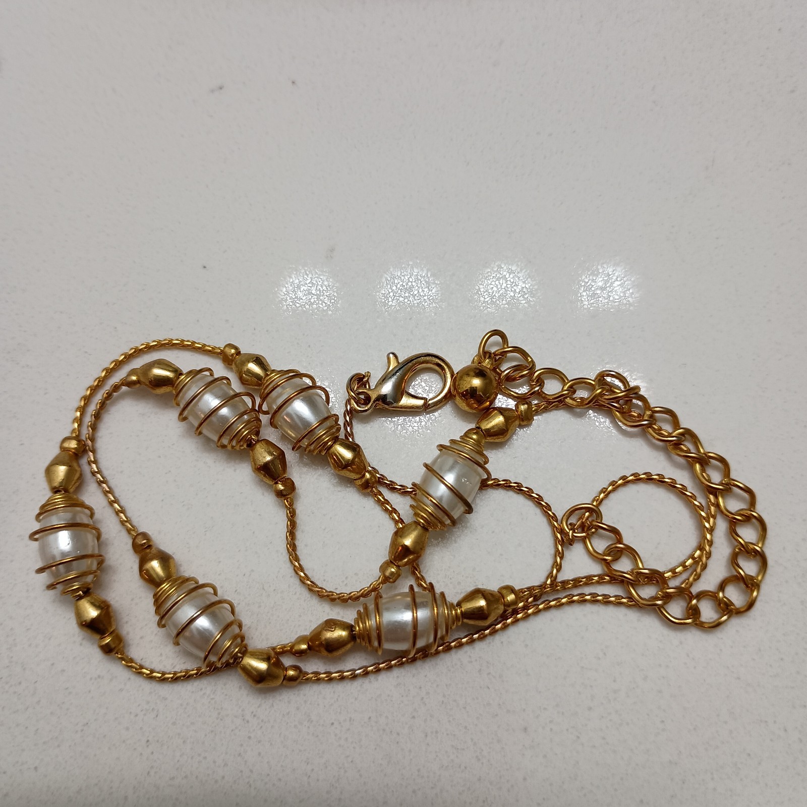 Vintage Necklace Gold Tone Chain And Beads With Faux Pearls 18 To 21 Inches