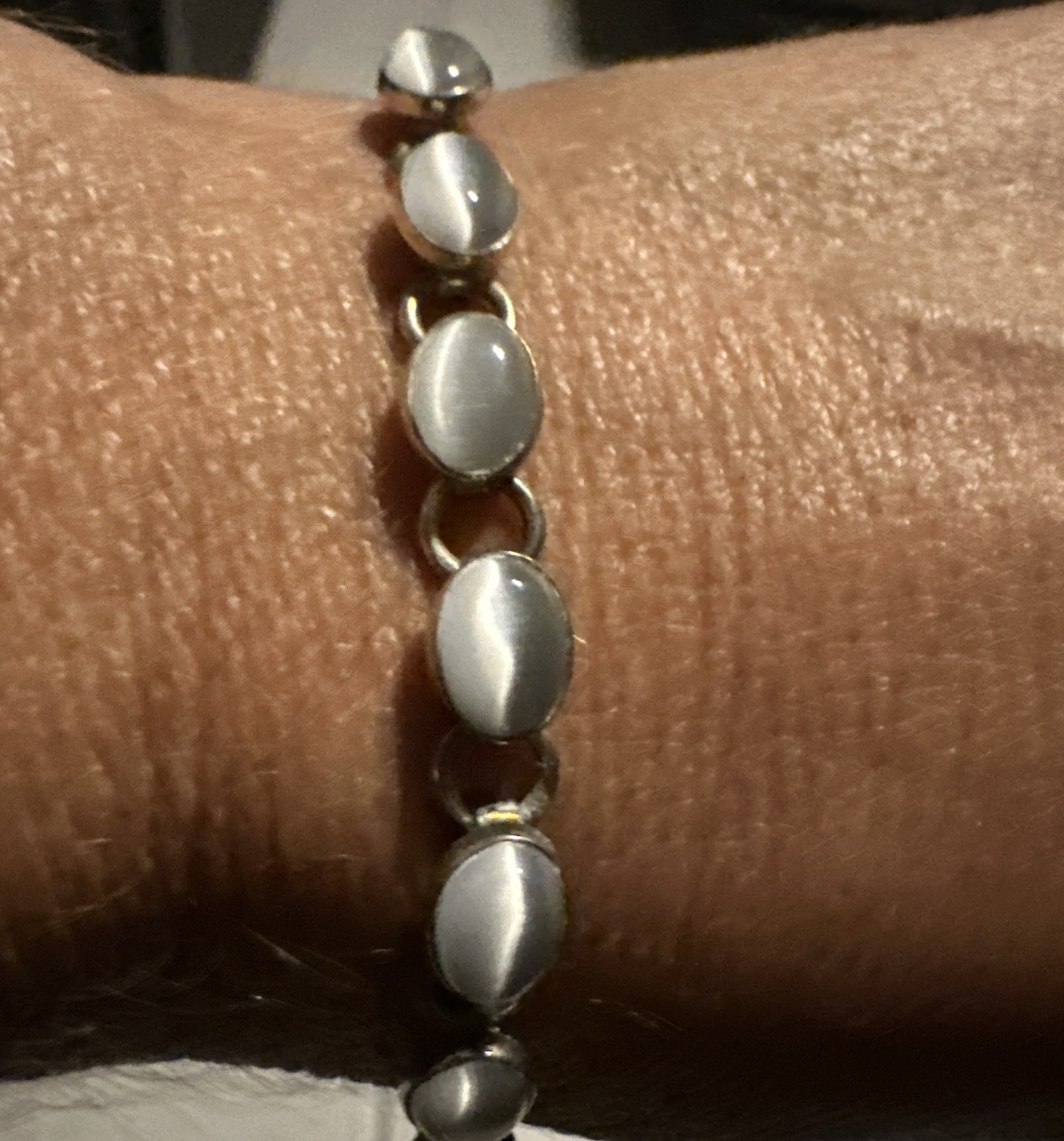 Vintage 925 Sterling Silver Cats Eye Bracelet 7 Inch Oval Cabachon 13g