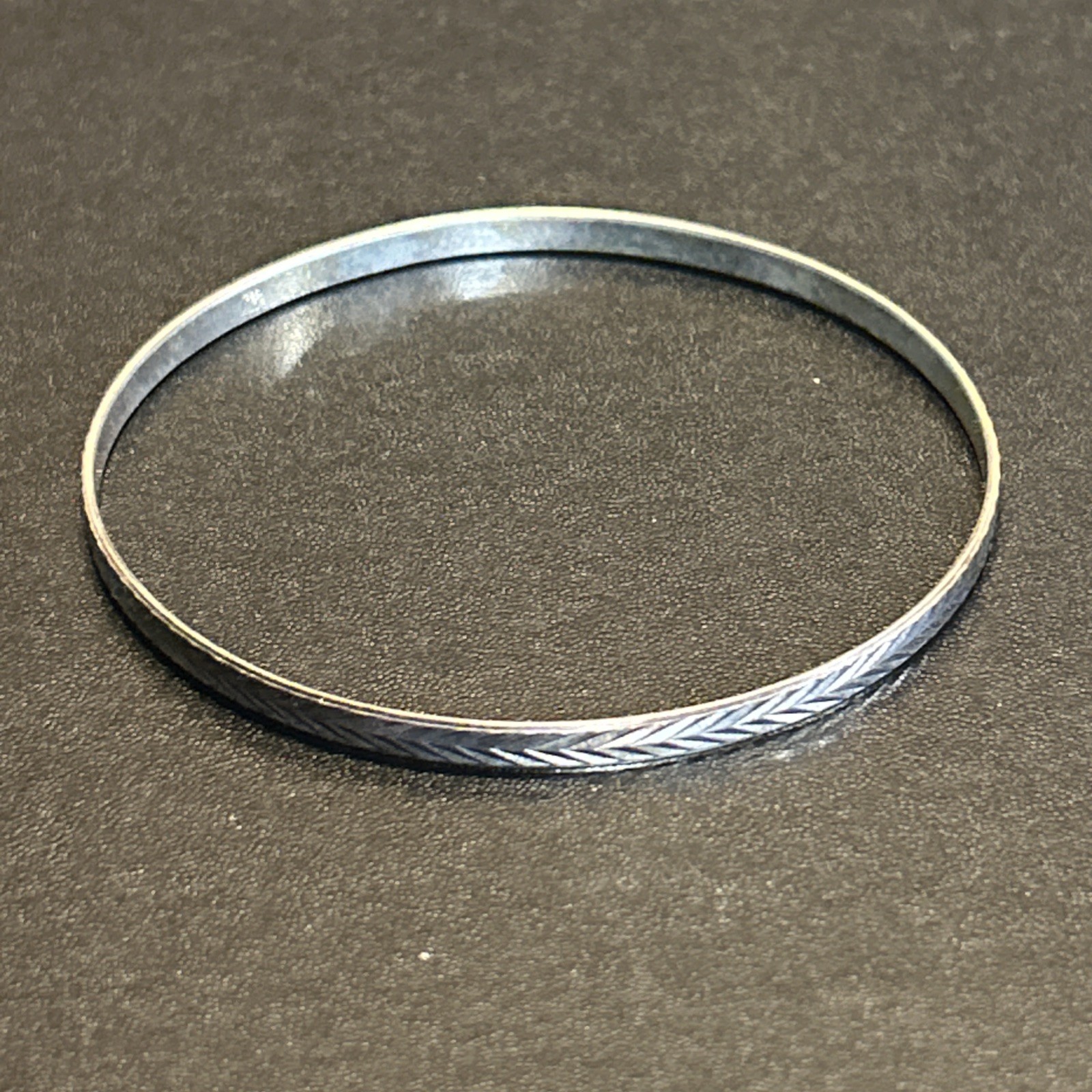 vintage milor italy 925 etched bangle bracelet-2.75 Diameter/4mm/8g