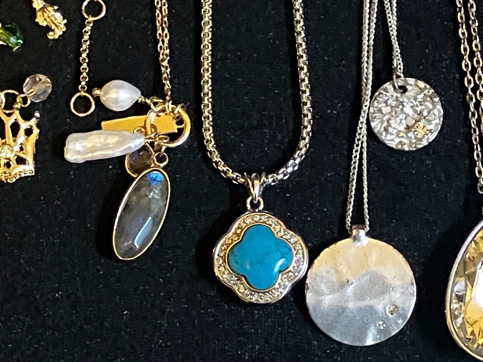 Lot Of 10 Vintage to Now Dainty Pendant Necklaces Jewelry