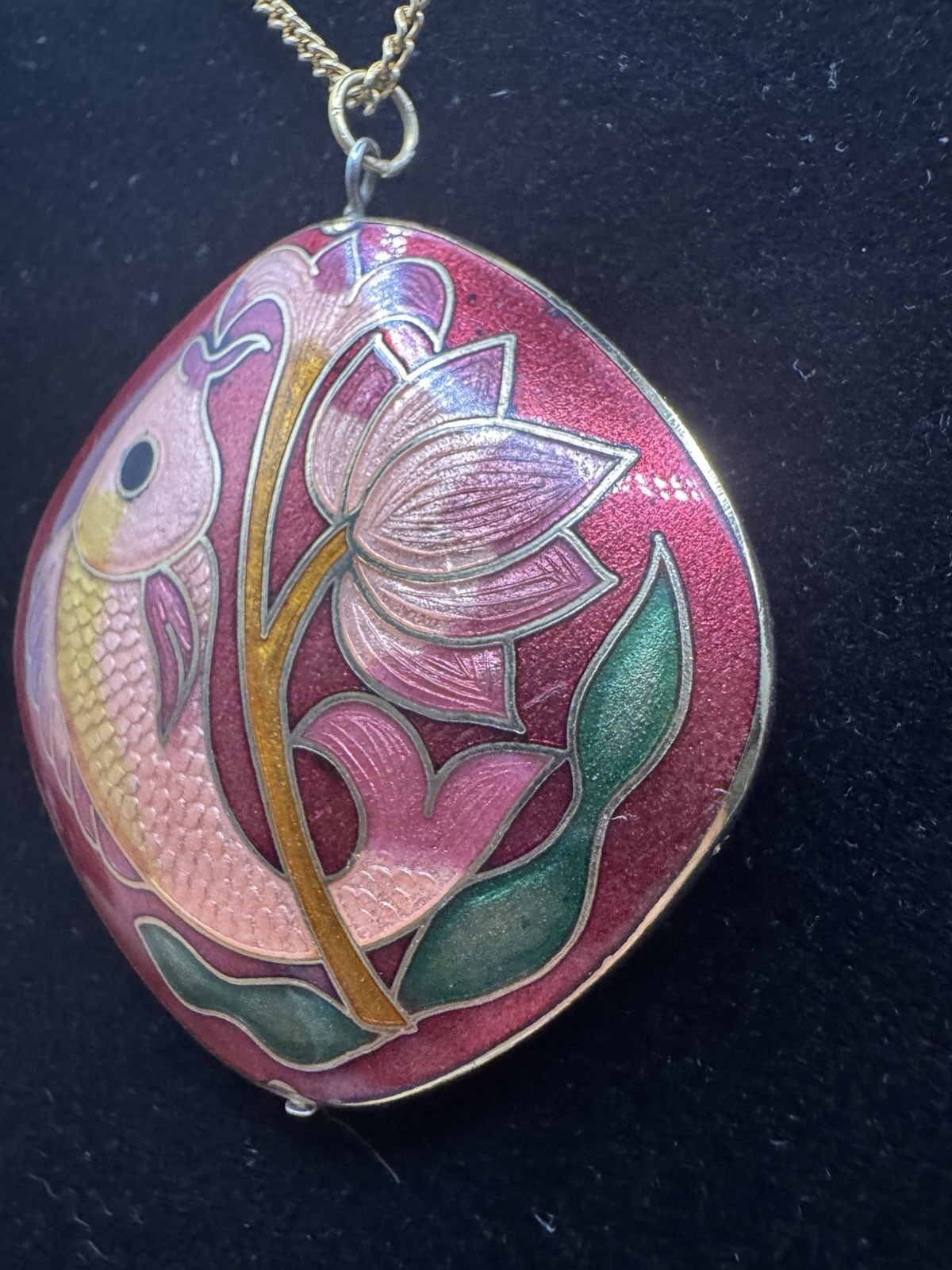 24” Gold Tone Chain Traditional Cloisonne Pendent Vintage Floral & Fish Necklace