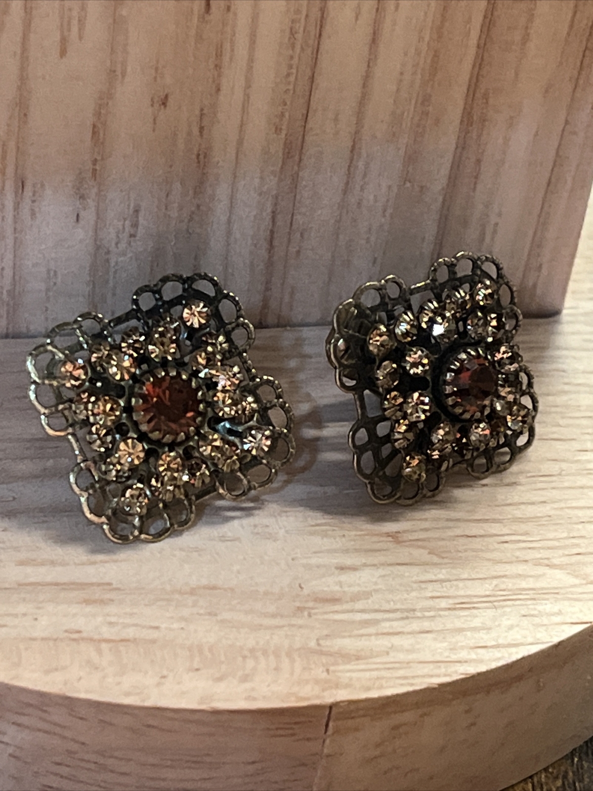 Vintage Avon Bronze Topaz Color Rhinestone Square Clip On Earring Retro Elegant