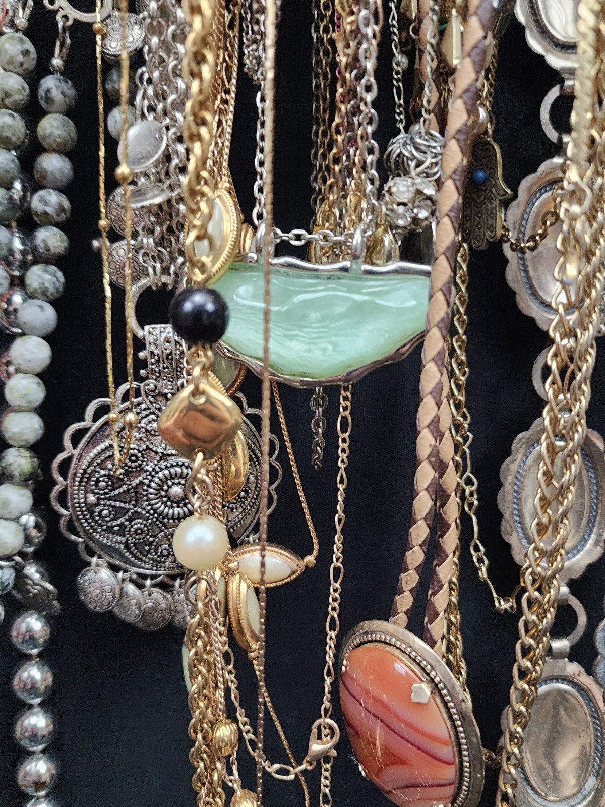 Estate Vintage Costume Jewelry Large Lot 6 LBS Over 100 Necklaces Retro