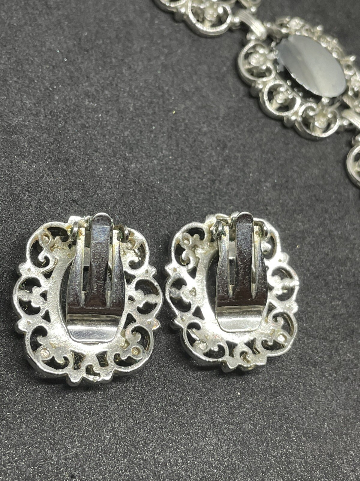 Vintage set clip on earrings/bracelet Silver Tone Dark Grey Stone Security Chain