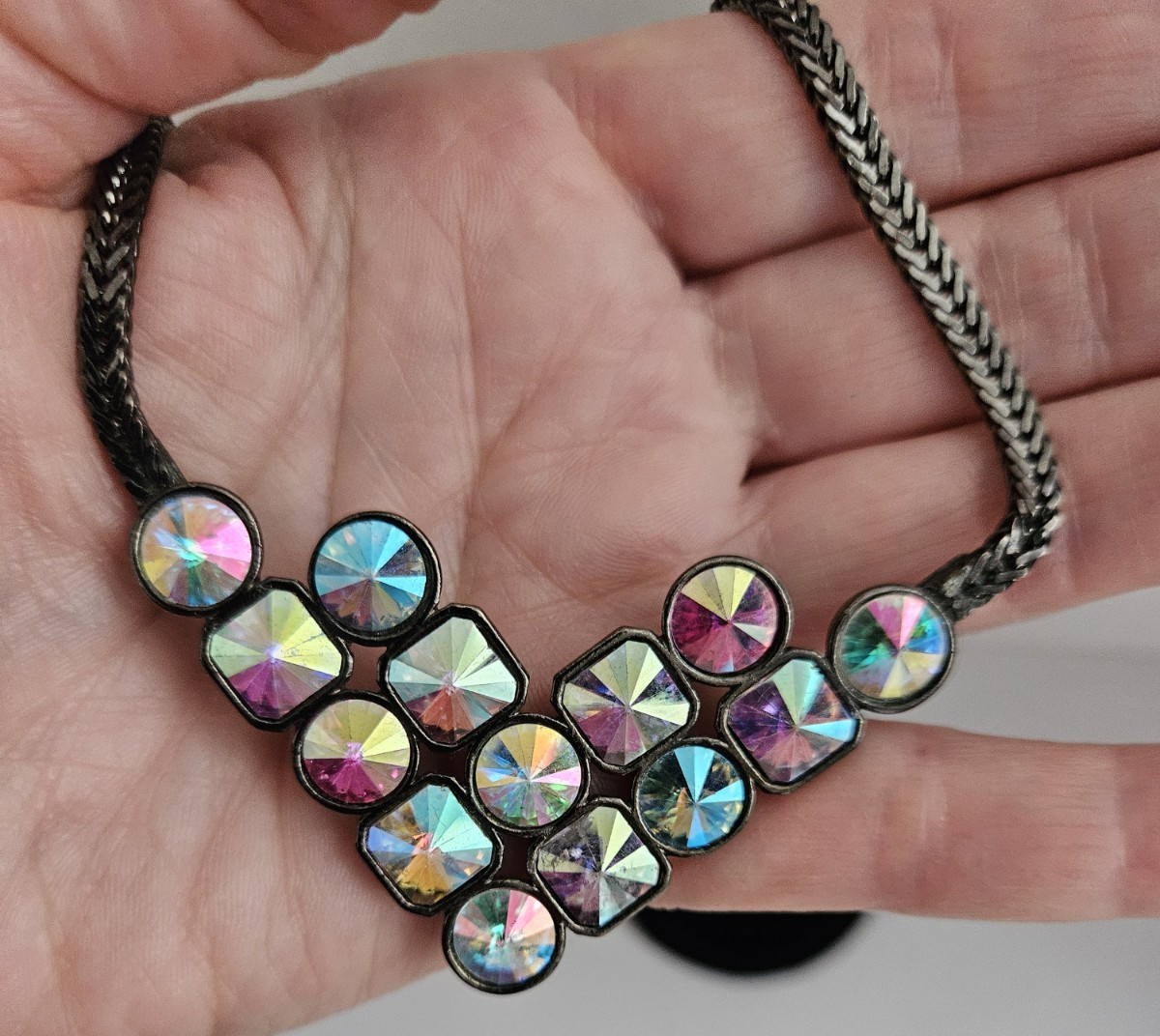 VINTAGE YSL YVES SAINT LAURENT AURORA BOREALIS V NECKLACE Great Condition!!