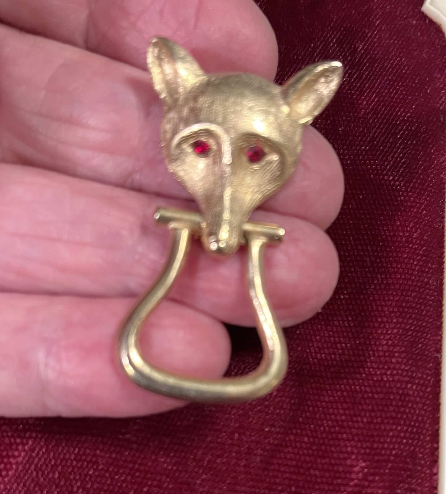 Gold Tone FOX pin With Moveable Stirrup In His Mouth..1 5/8” red eyes