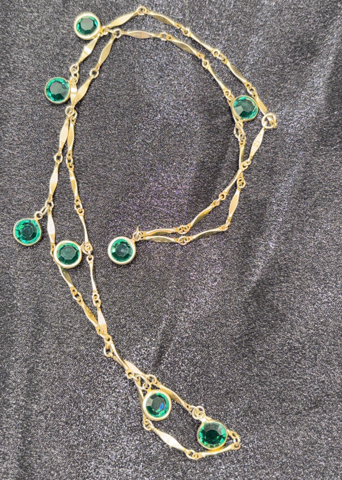 Vintage Bezel Set Green Crystal Station Necklace Bar Link Chain 23”