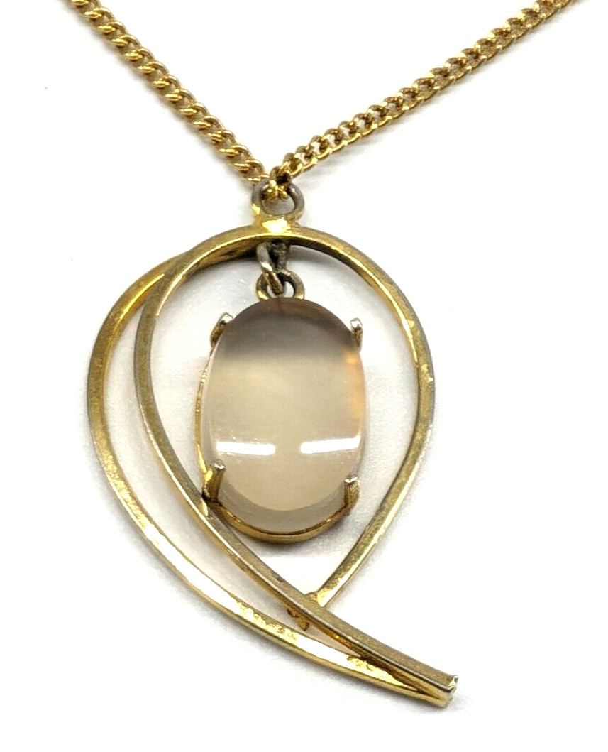 Vintage Opalescent Glass Gold Tone Swirl Surround Pendant Chain Necklace 18″