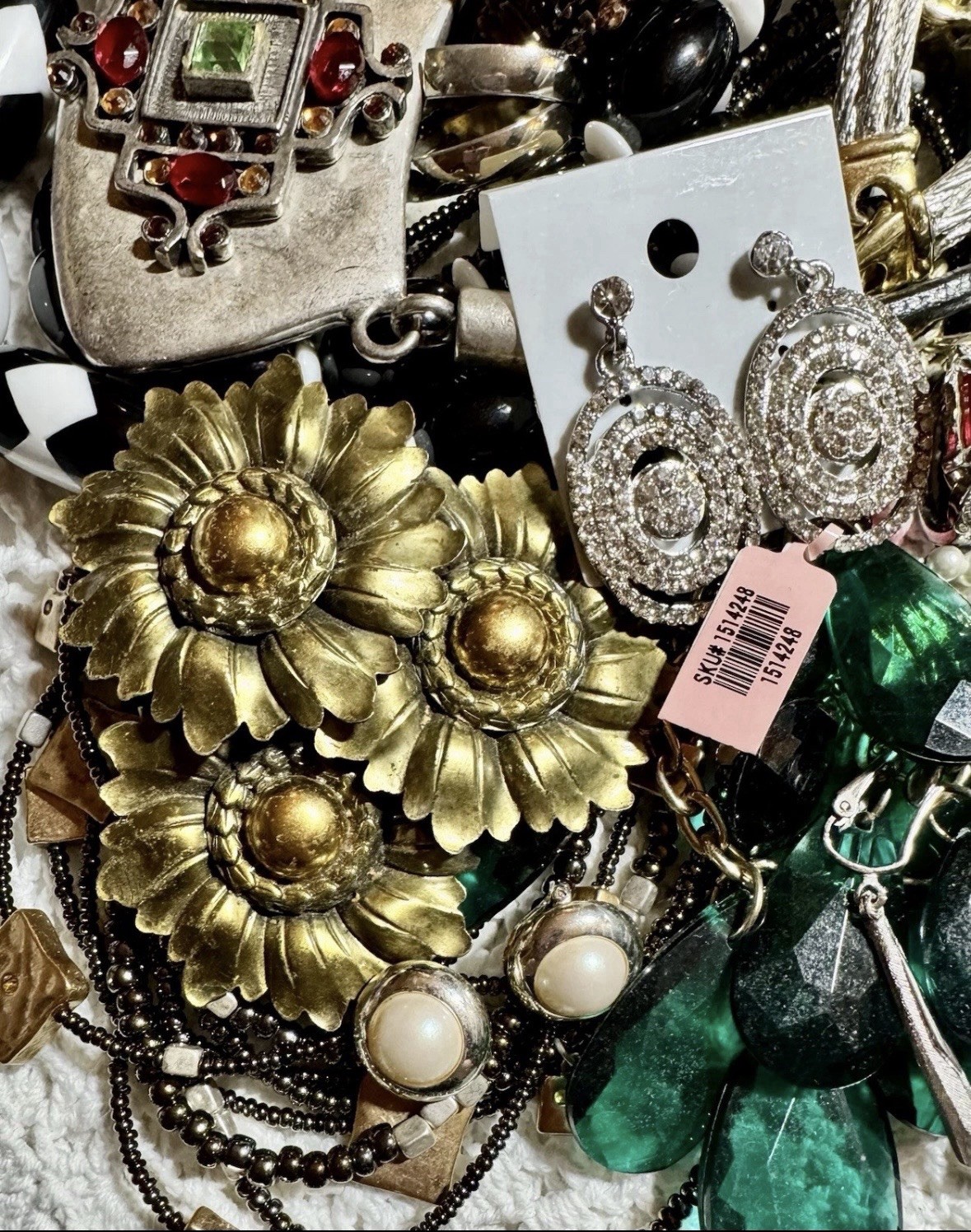 Vintage to Now Jewelry Estate Lot 1 Lbs