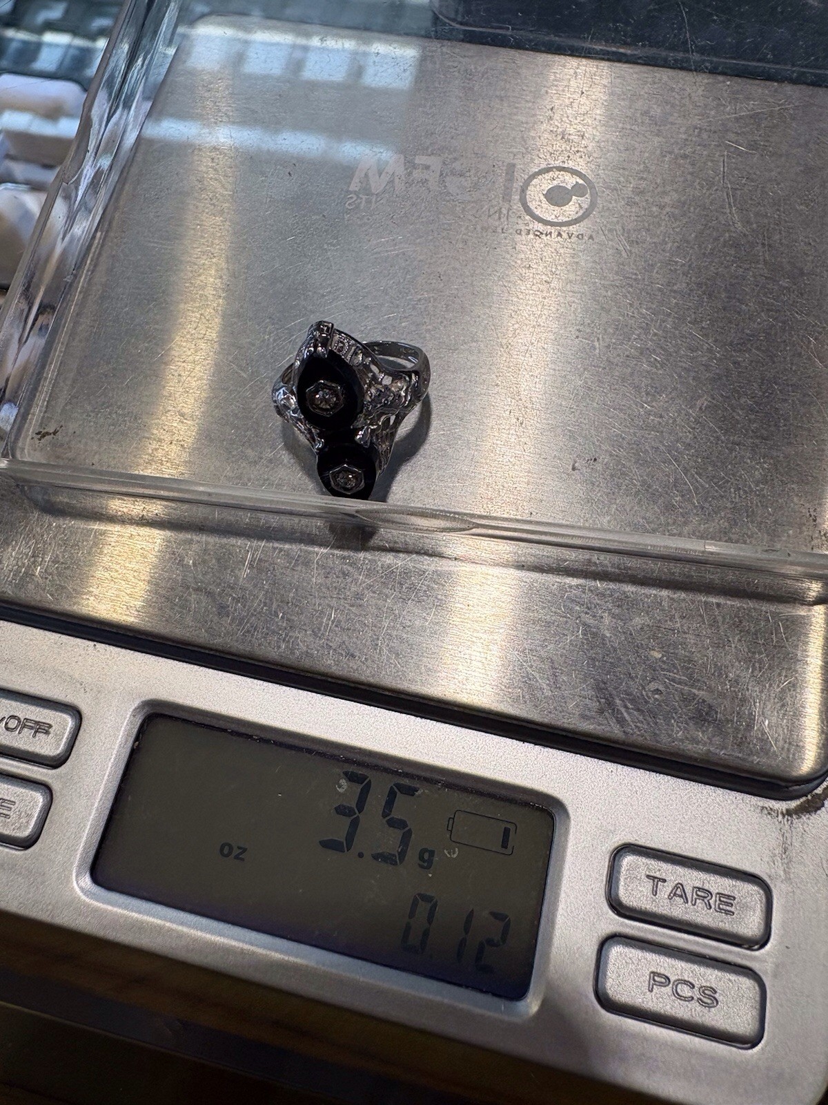 14k White Gold Ring, Size 4, With Single Cut Two Diamonds, 3.5g