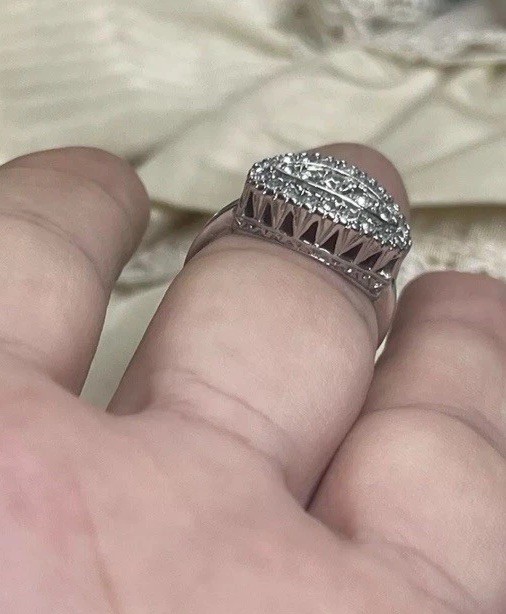 18k White gold HGE Heavy Gold Electroplated Cz Rhinestone Ring Vintage Size 7