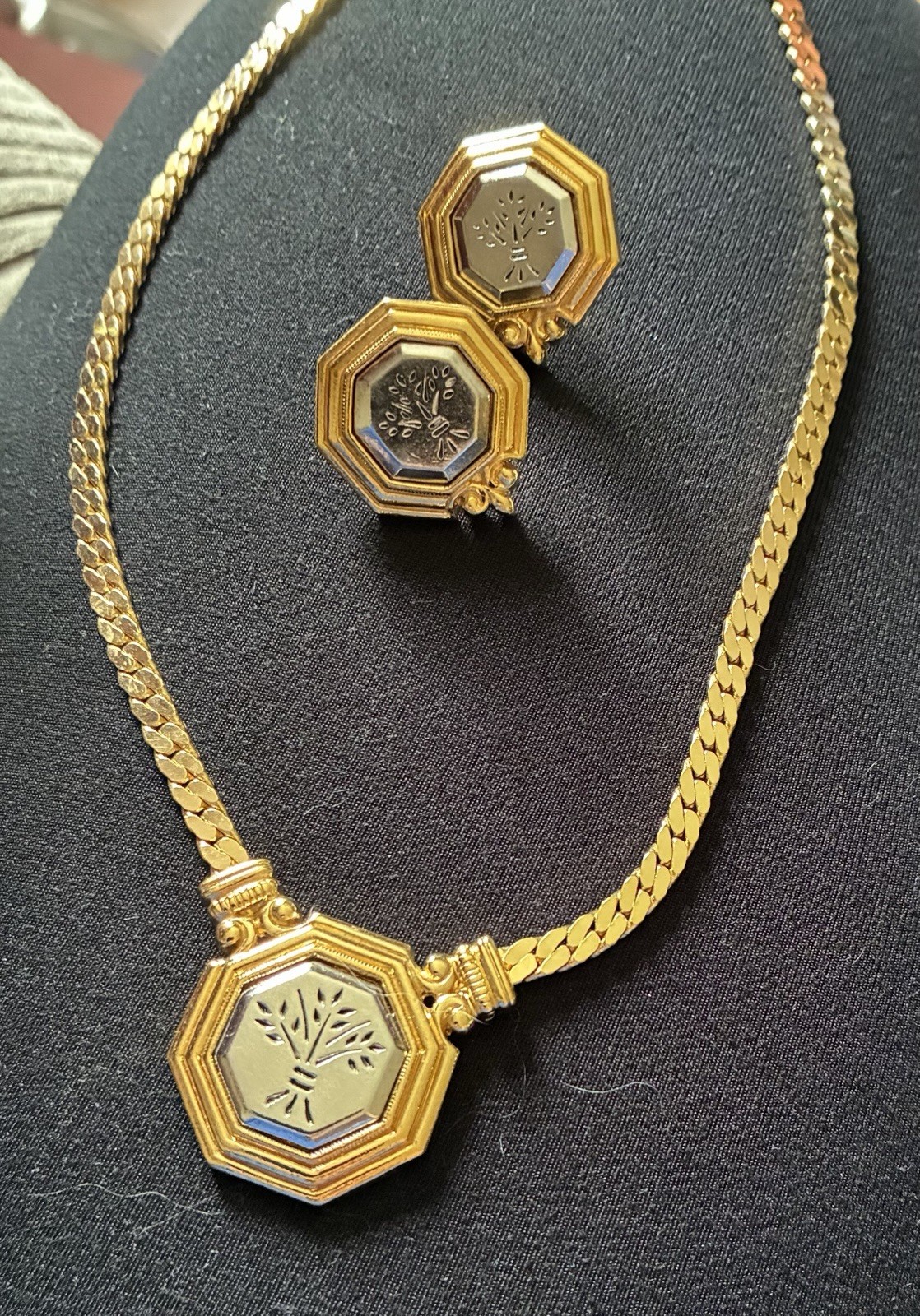 Gold Tone Octagon Pendant Necklace & Matching Clip-On Earrings Jewelry Set