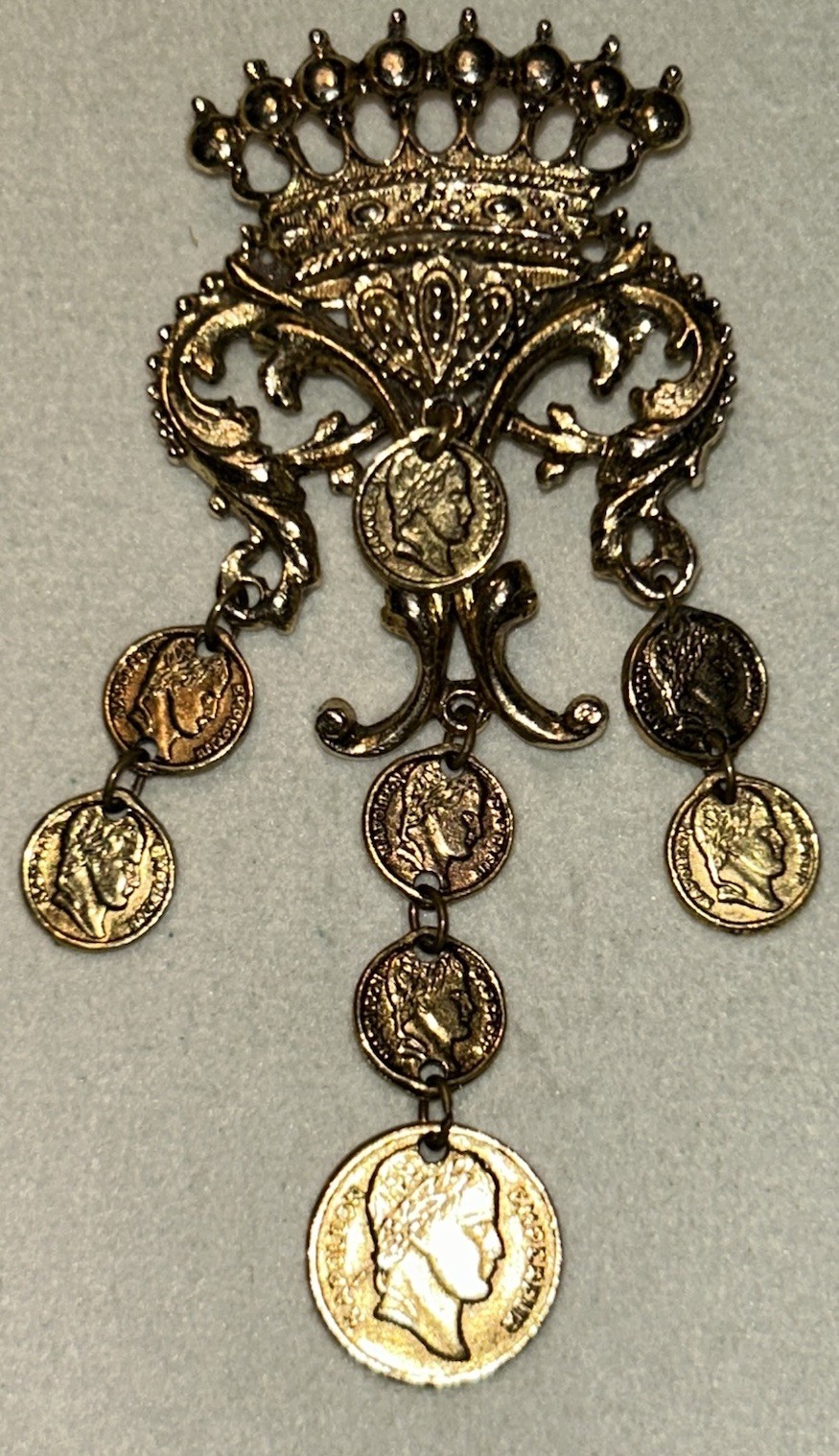 Vintage ART Arthur Pepper Gold Crown Crest Faux Coin Dangle Brooch Heraldic 60s