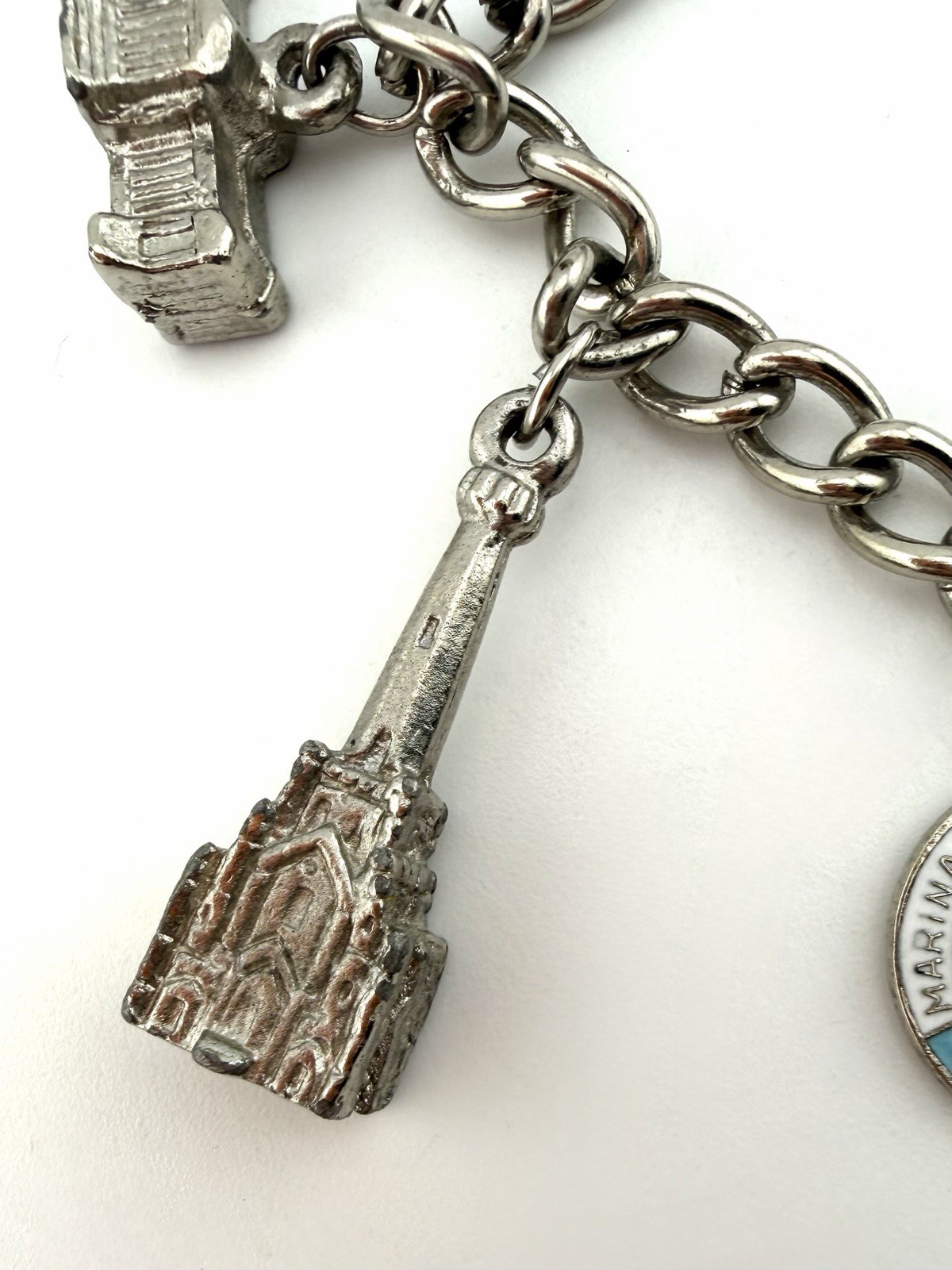 1960’s Chicago Landmark Souvenir Charm Bracelet Silver Tone Illinois History