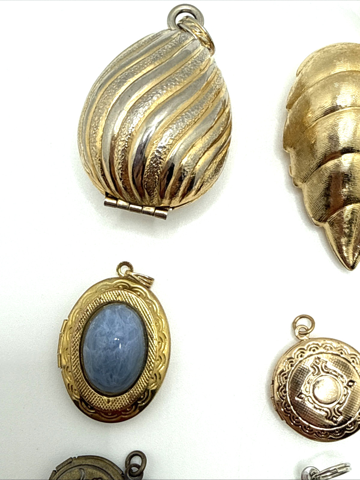 Vintage to Now Jewelry Pendant & Charm Lockets Gold & Silver Tone Lot of 12