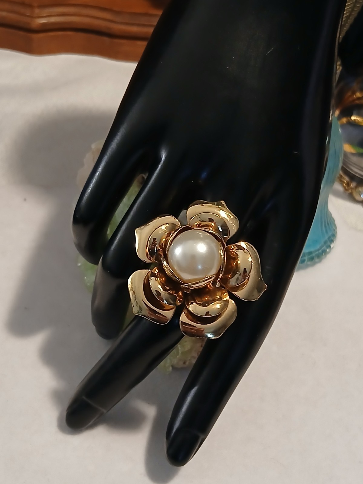 Vtg Treasure Jewelry Box Lot Various Signed & Unsigned High End Pieces Costum
