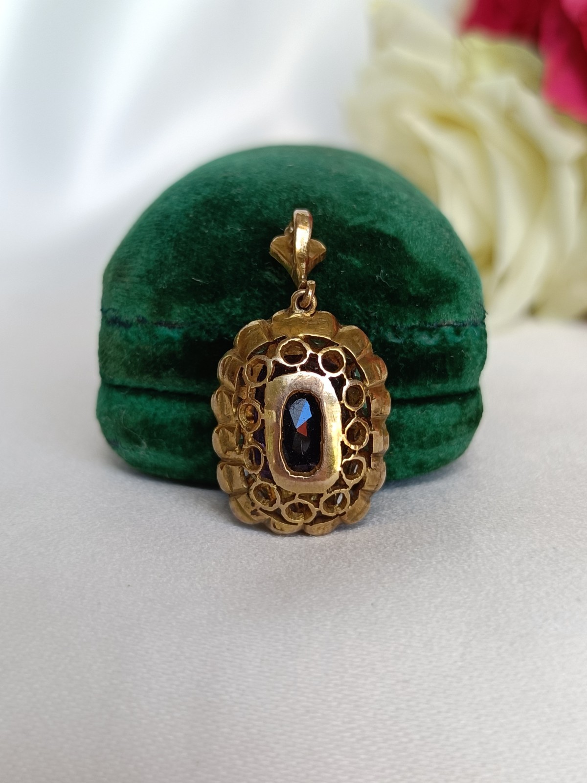 Fabulous Vintage 1930’s Art Deco 9ct Gold Amethyst & White Sapphire Pendant