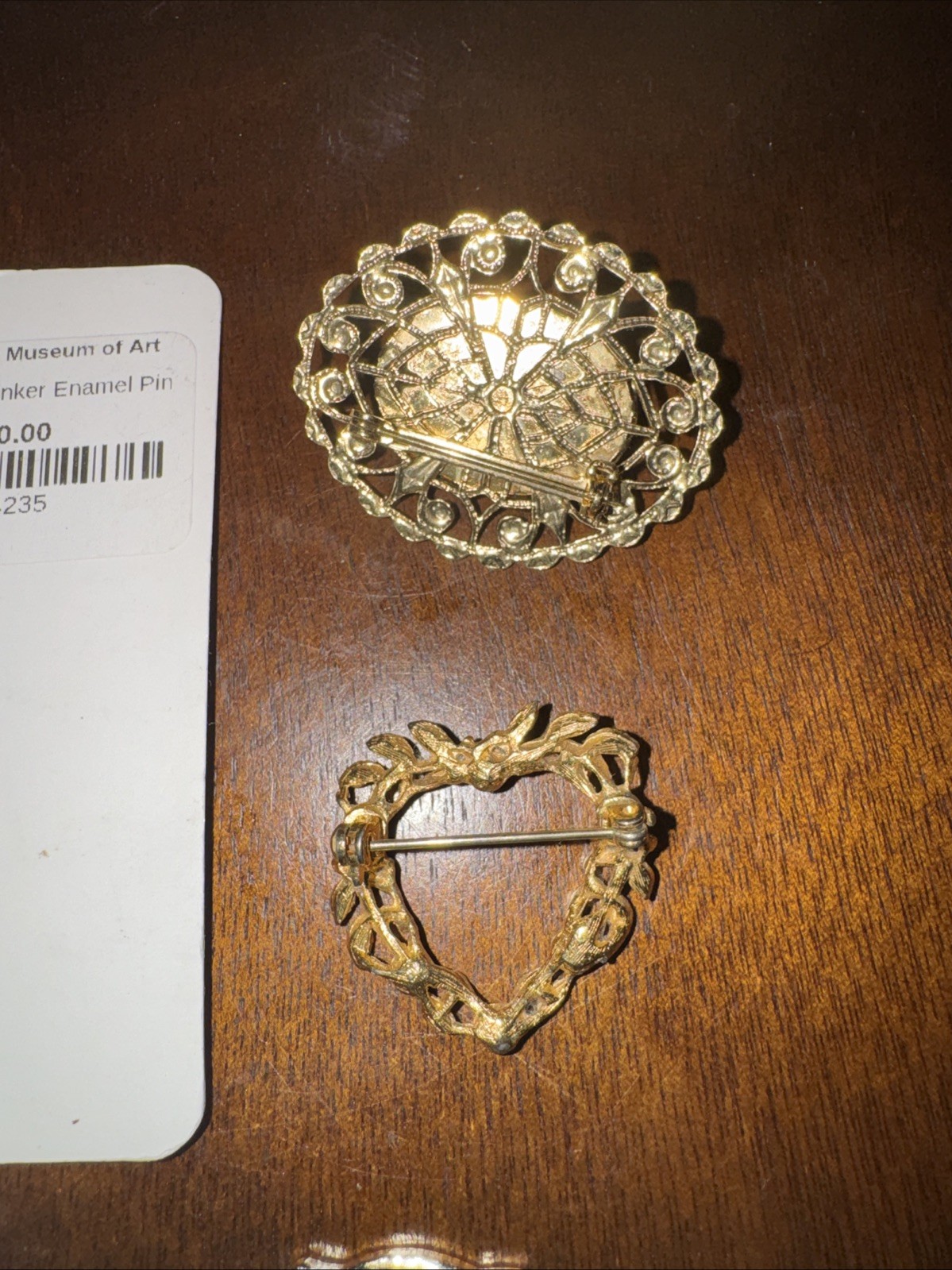 Lot of 8 Variety Brooches/Pins