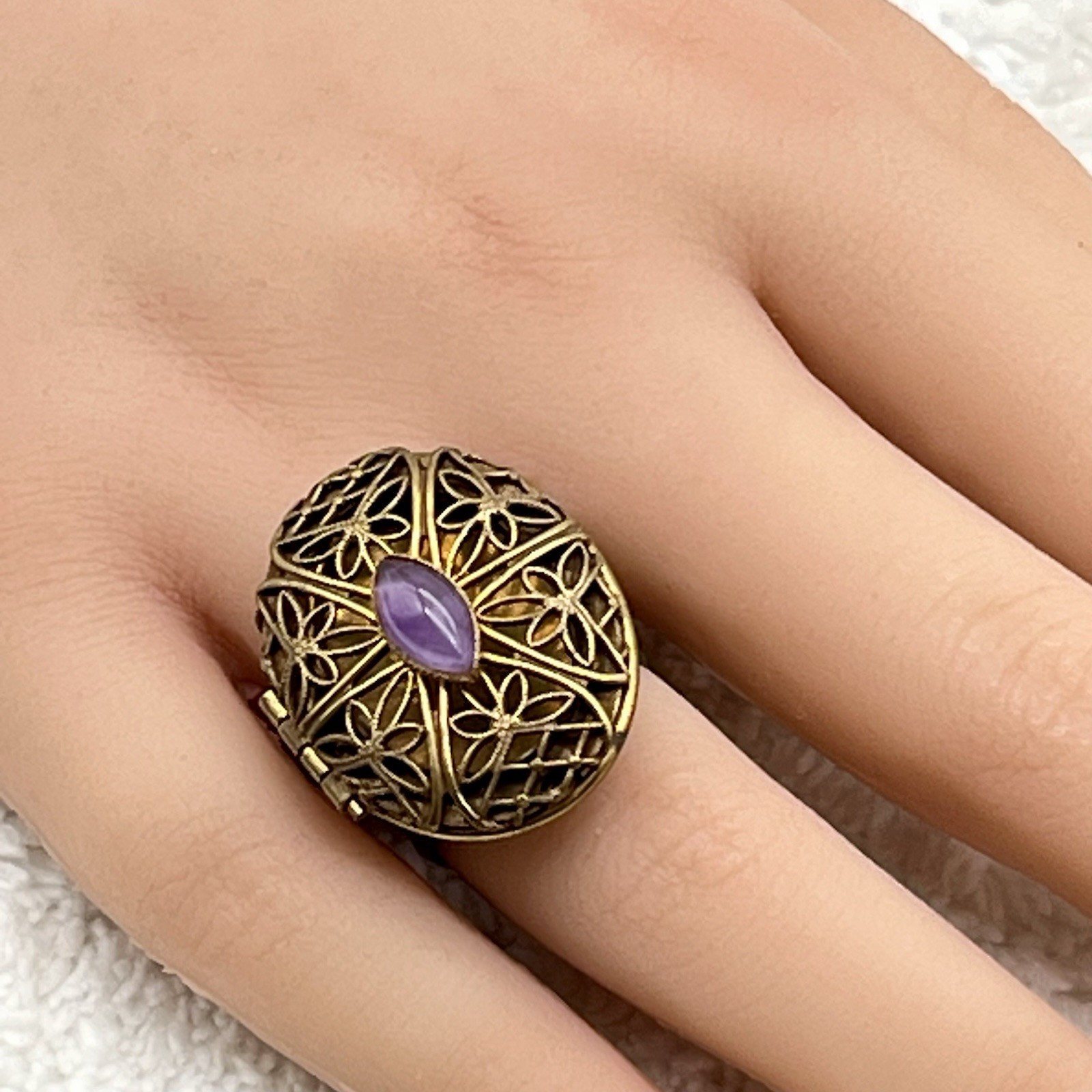 Vintage Poison Ring Bronze Tone Filigree Locket Glass Purple Stone Adjustable
