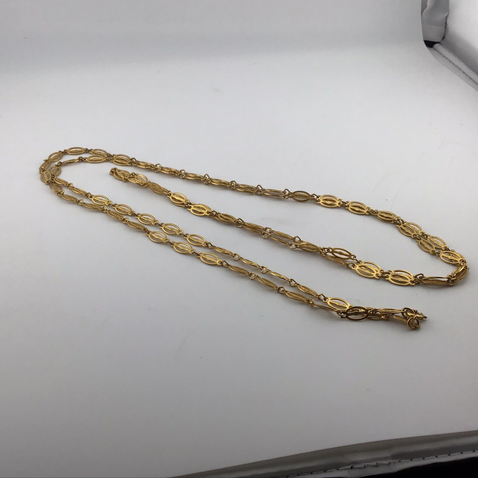 Vtg GoldT Flapper Style 56” Station Chain Late 1960s Trendy Great For Layering