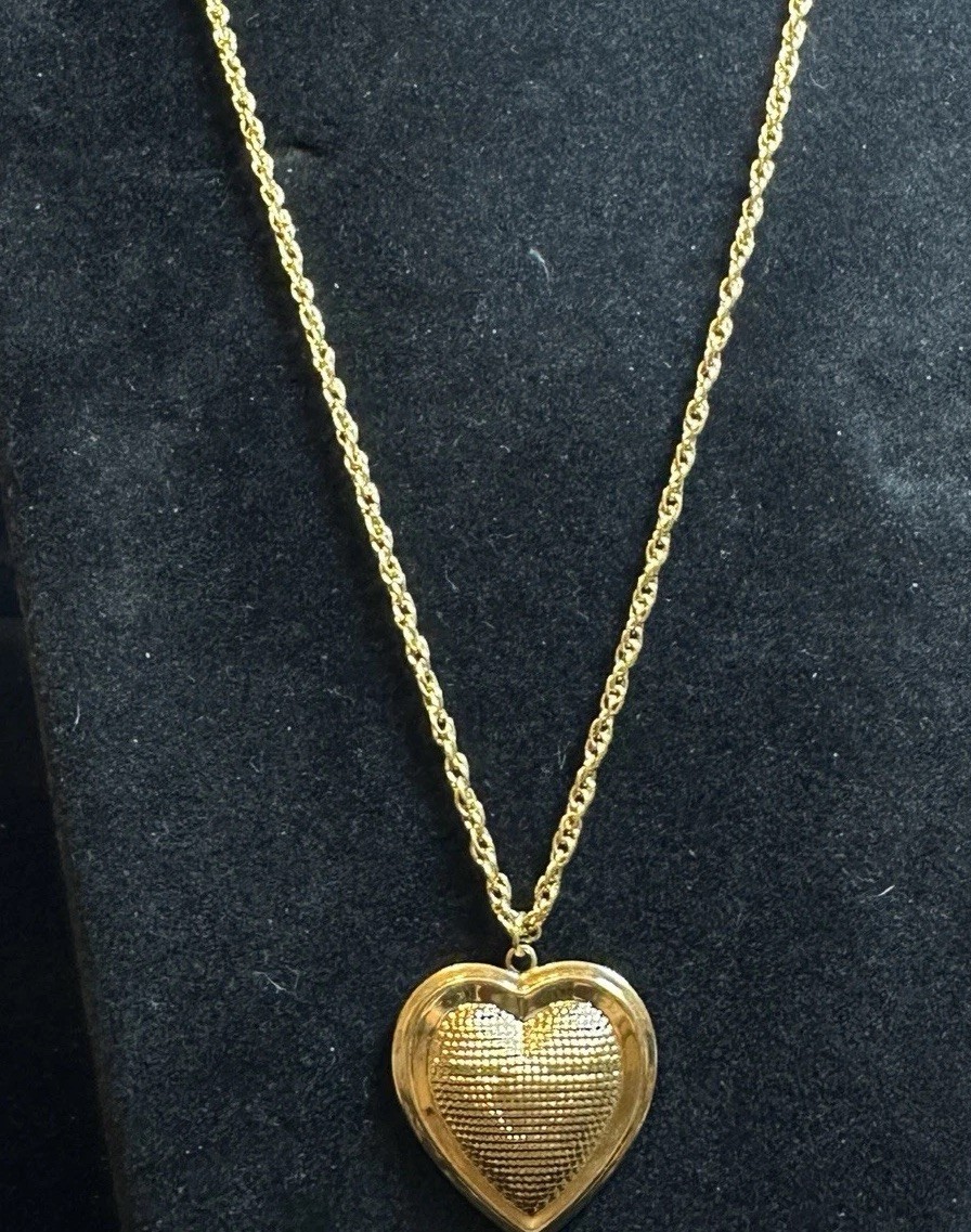Vintage Gold Tone Heart Necklace Perfect for Valentines Day Gift for Her